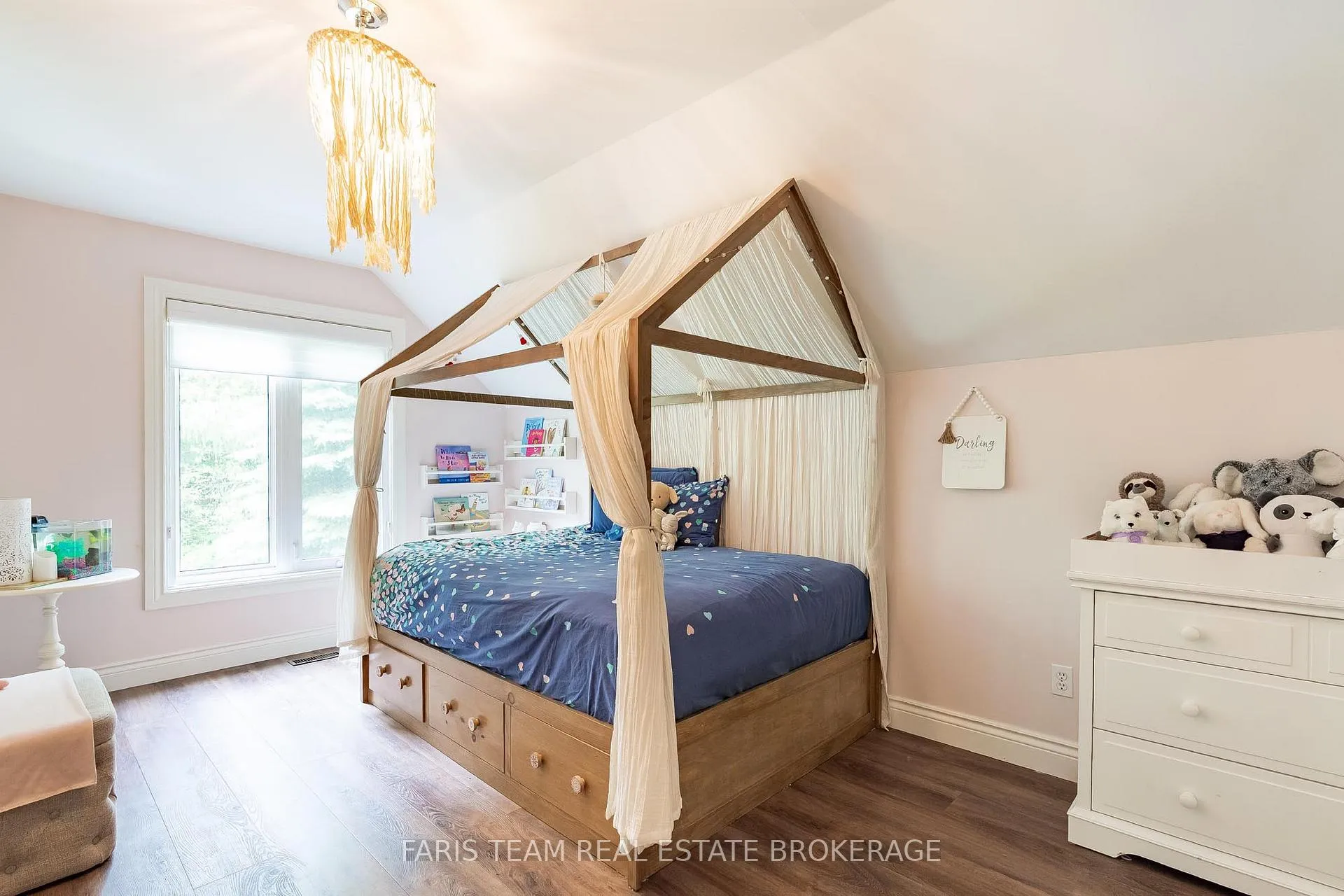 Photo 19 of 2268 Flos Road 10 E, Springwater, Rural Springwater — HOMEH