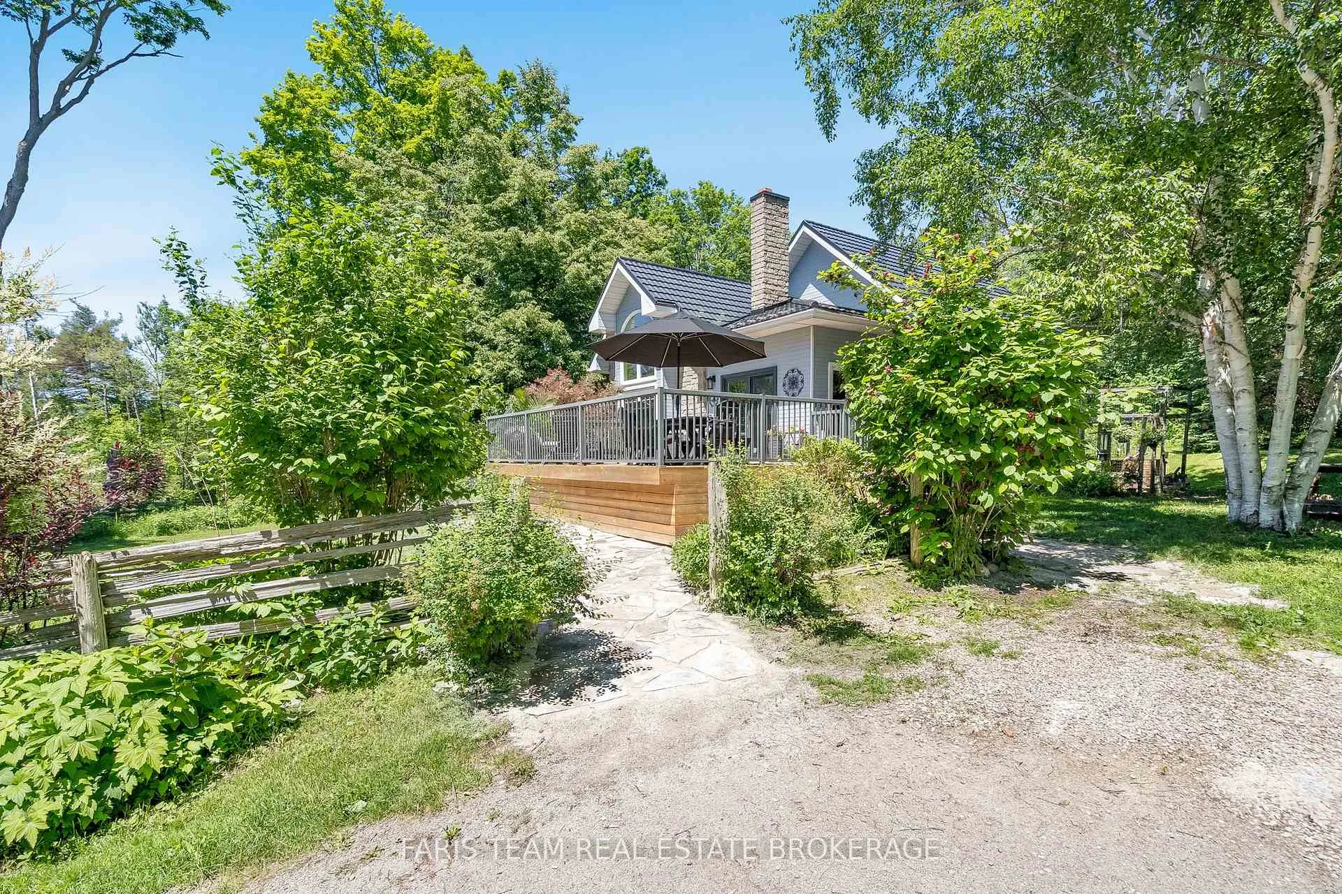Photo 34 of 2268 Flos Road 10 E, Springwater, Rural Springwater — HOMEH