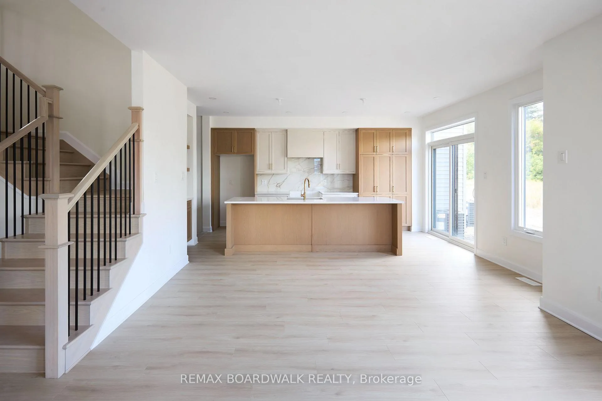 Photo 8 of 724 Kenny Gordon Avenue, Ottawa, Riverside South — HOMEH