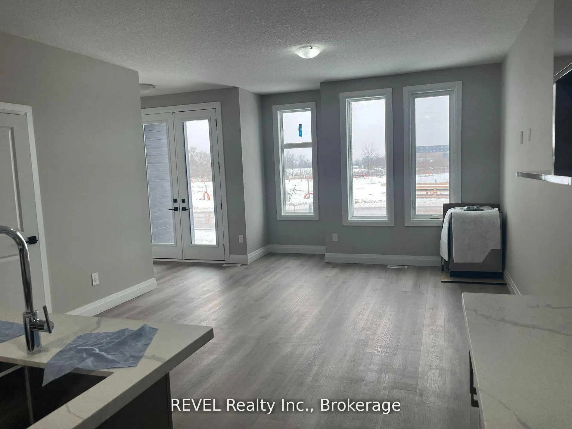 Photo 8 of 16 Keystone Trail, Welland, Lincoln/Crowland — HOMEH