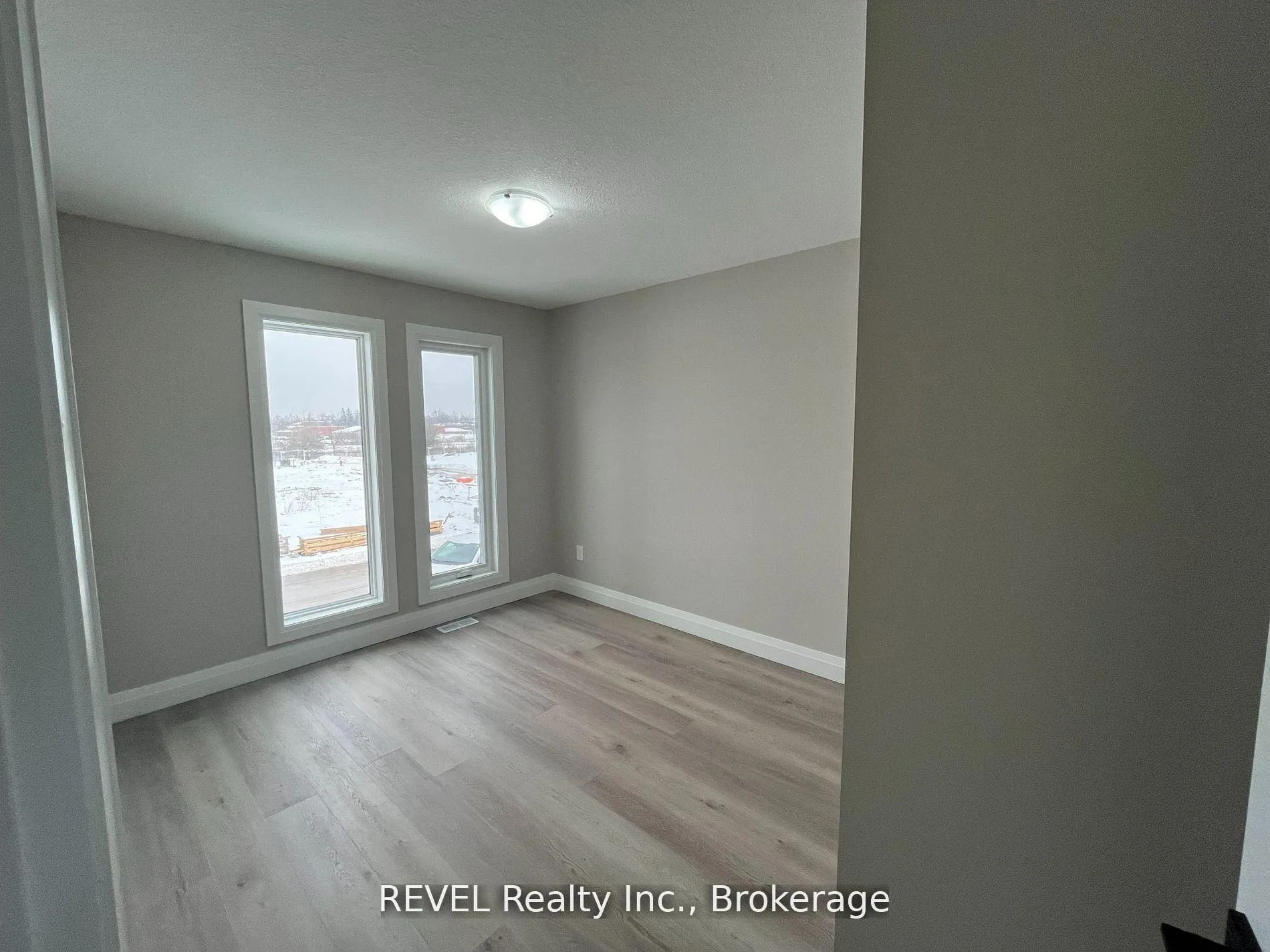 Photo 18 of 16 Keystone Trail, Welland, Lincoln/Crowland — HOMEH