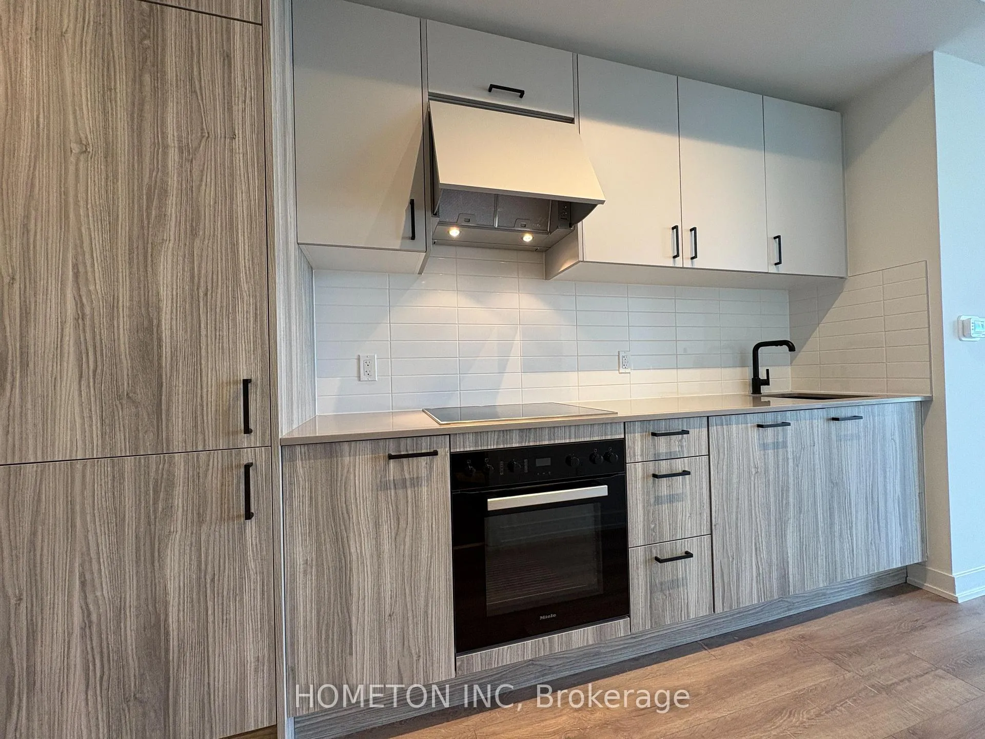 Front of Unit 506, 5 Quarrington Lane