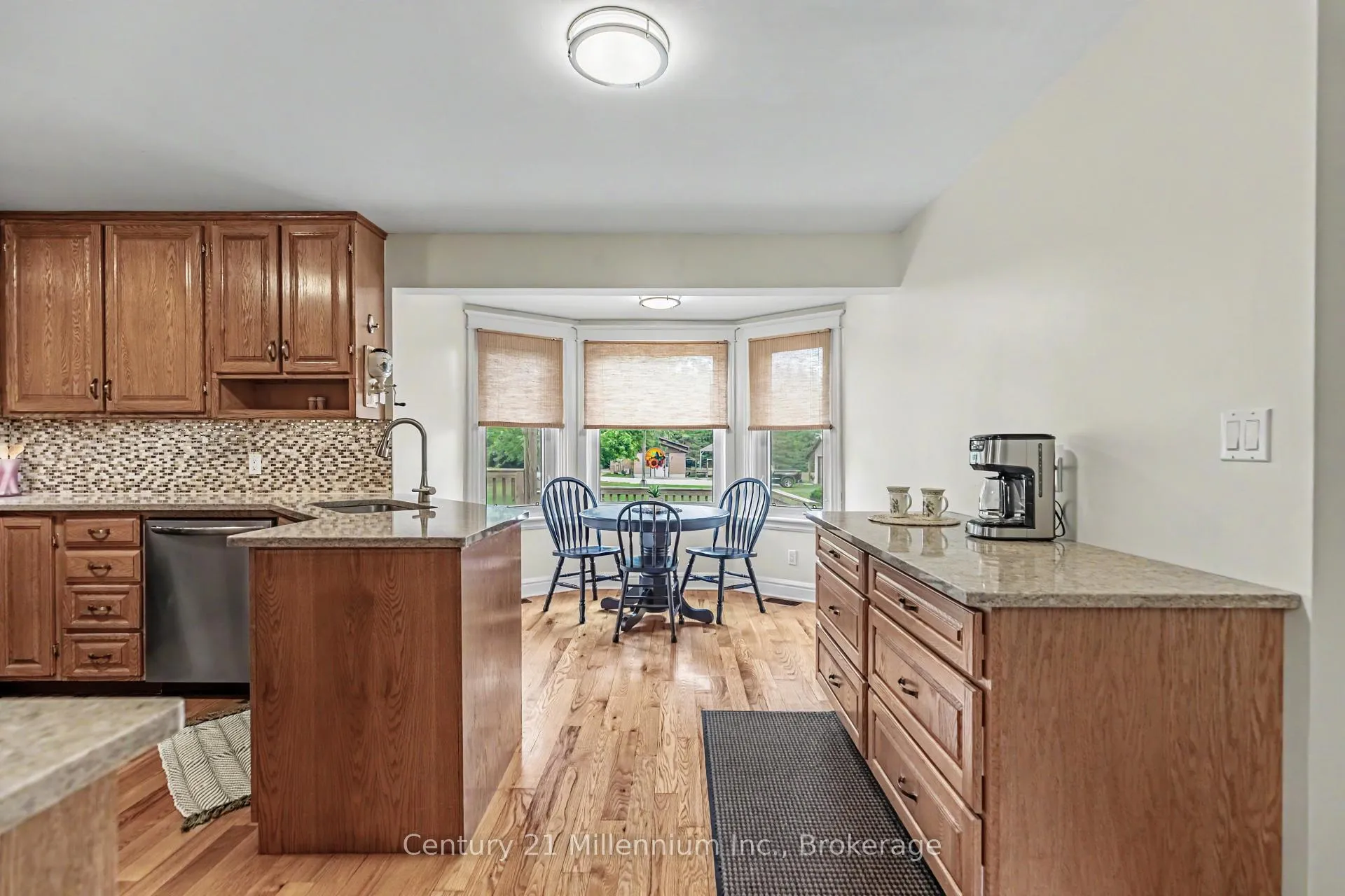 Photo 11 of 103 Cedar Court, Chatsworth — HOMEH