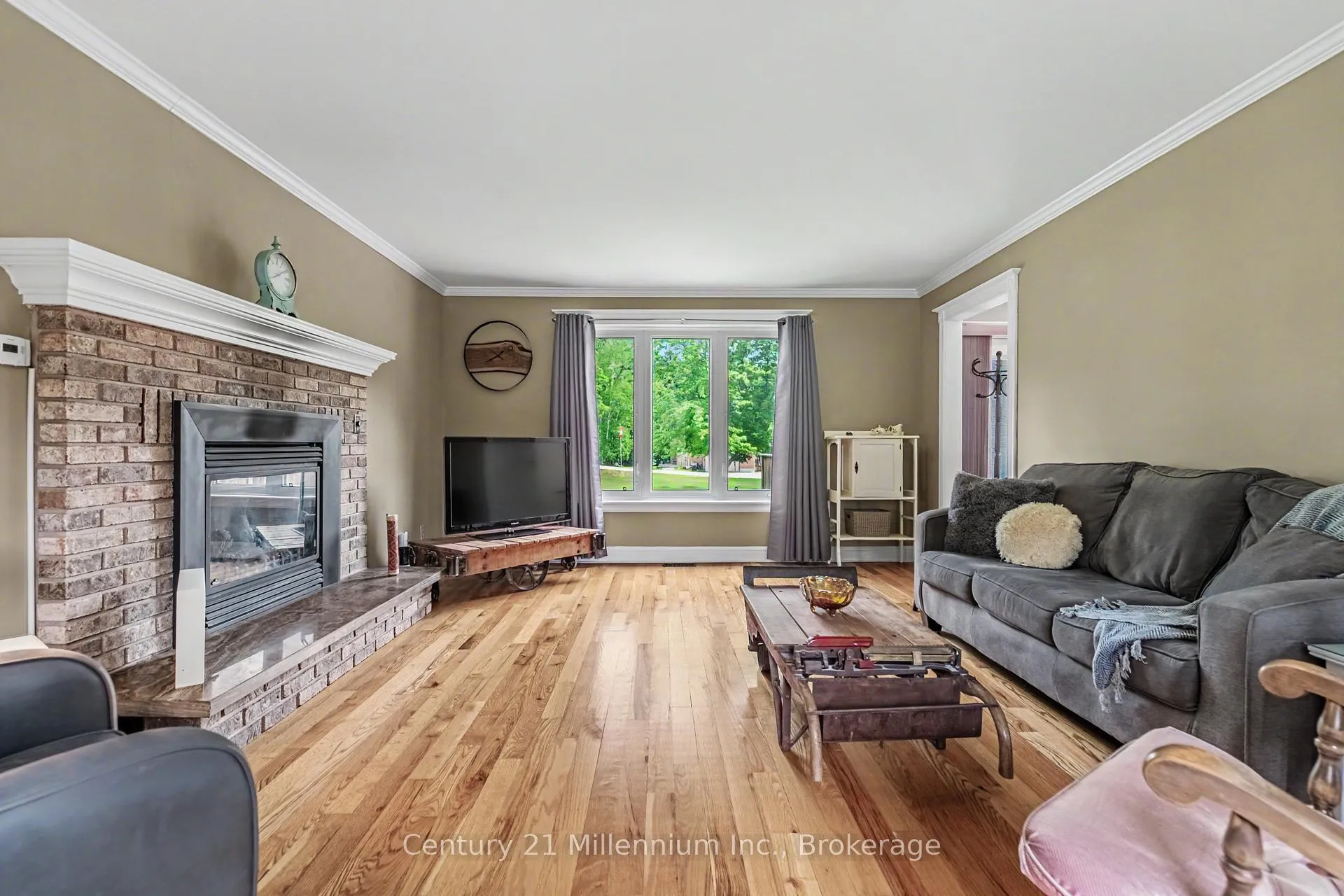 Photo 23 of 103 Cedar Court, Chatsworth — HOMEH