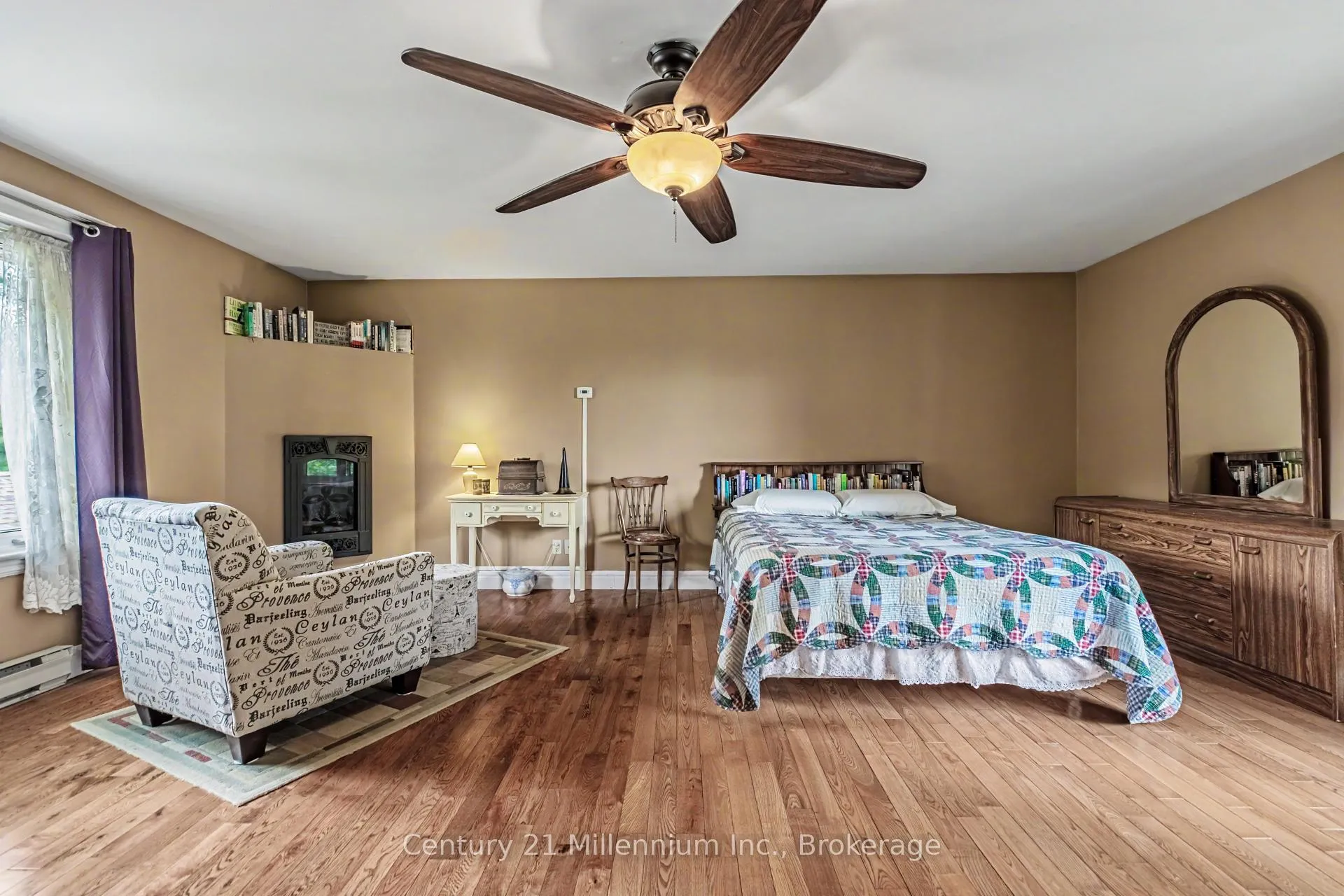 Photo 38 of 103 Cedar Court, Chatsworth — HOMEH