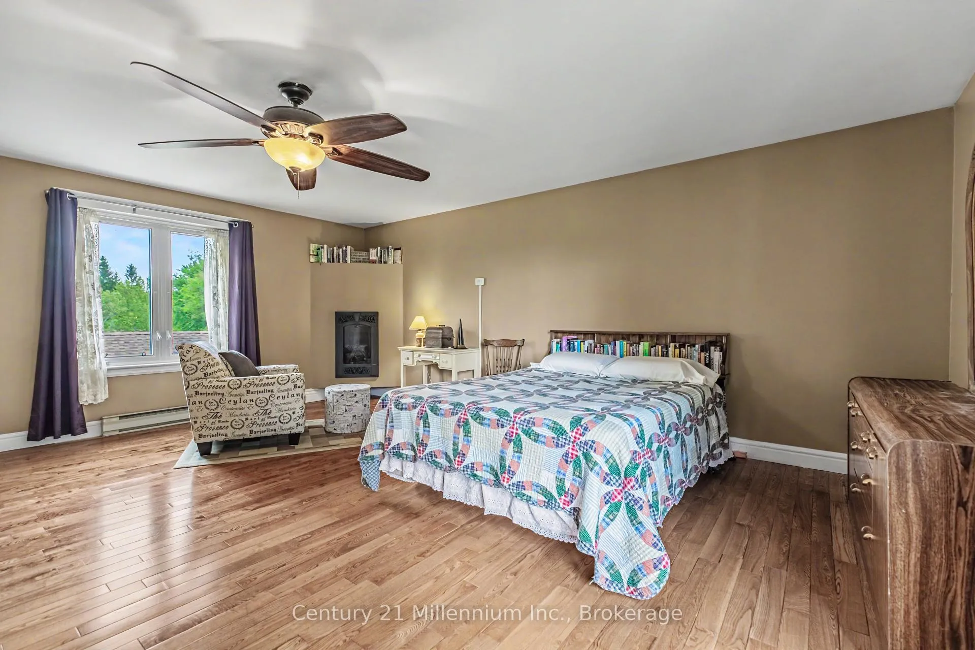 Photo 39 of 103 Cedar Court, Chatsworth — HOMEH