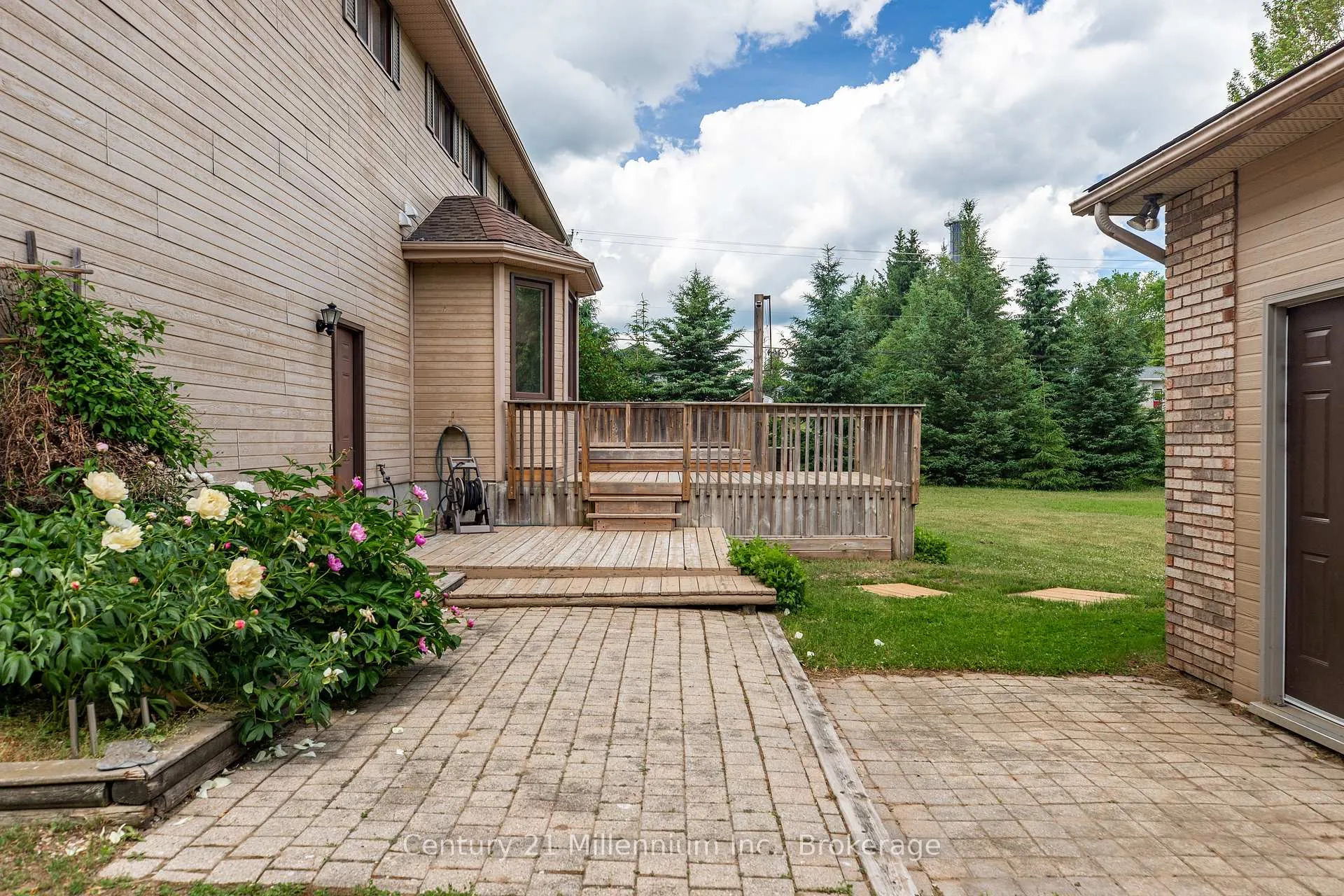 Photo 54 of 103 Cedar Court, Chatsworth — HOMEH