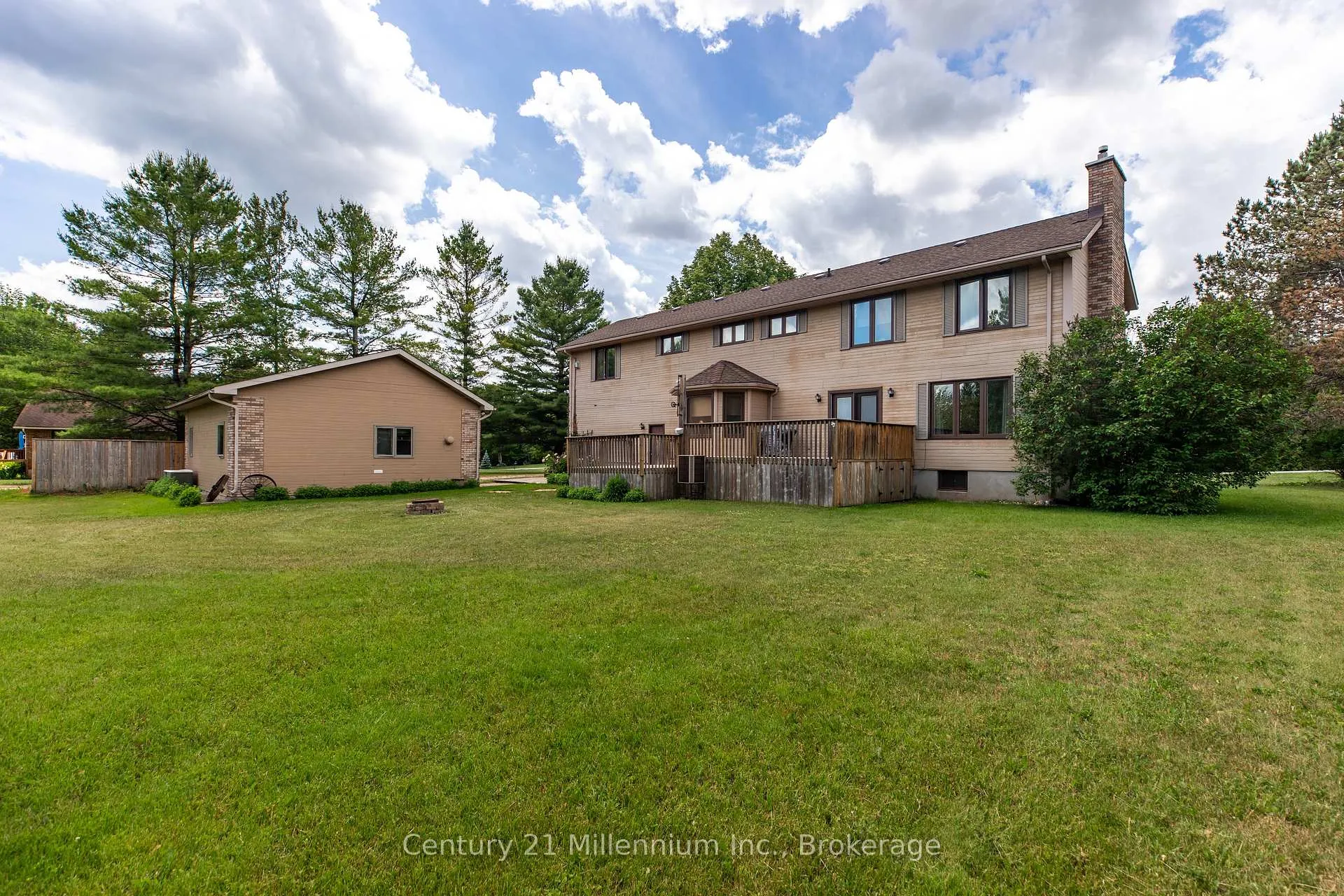 Photo 62 of 103 Cedar Court, Chatsworth — HOMEH