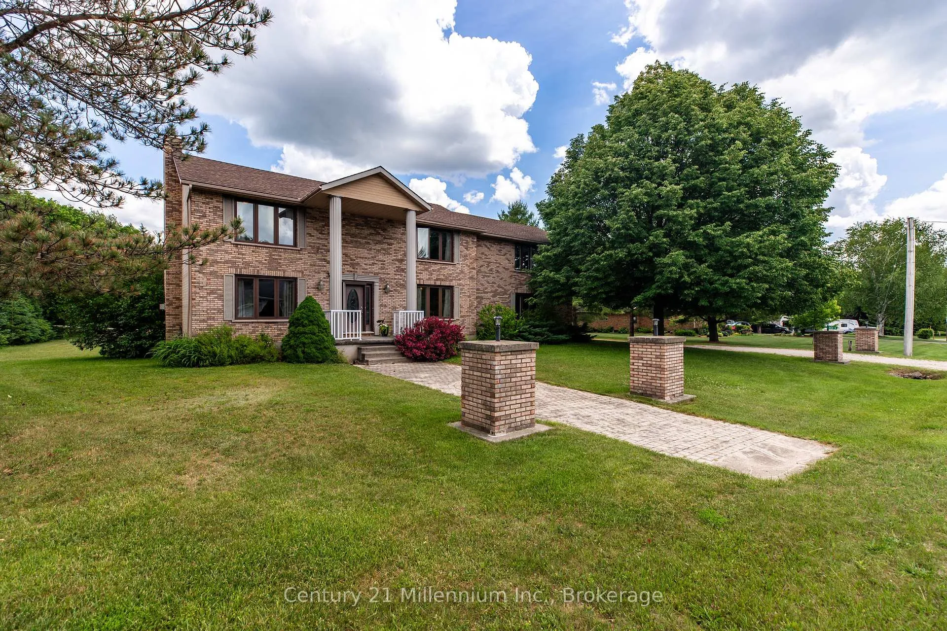 Photo 68 of 103 Cedar Court, Chatsworth — HOMEH