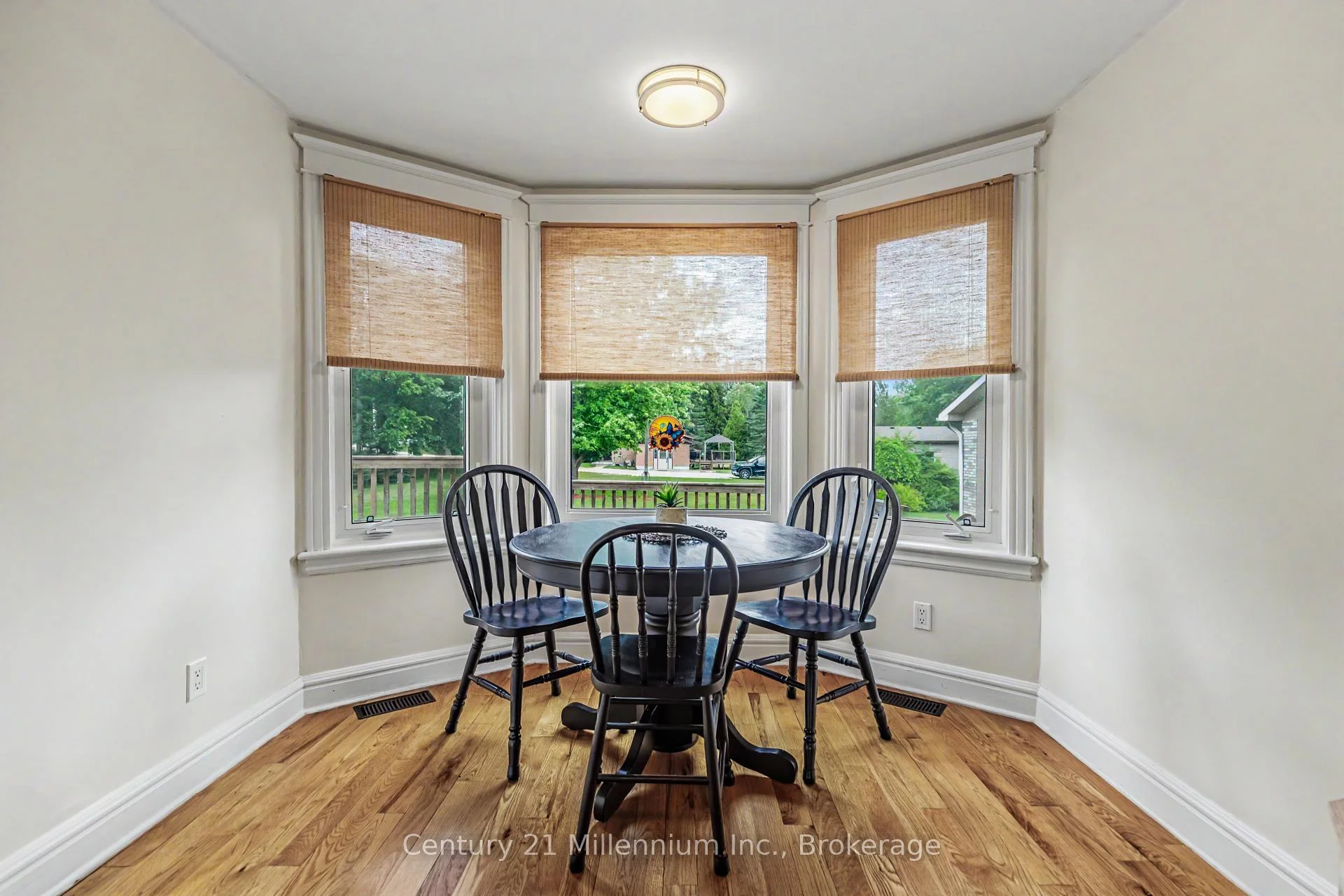 Photo 15 of 103 Cedar Court, Chatsworth — HOMEH