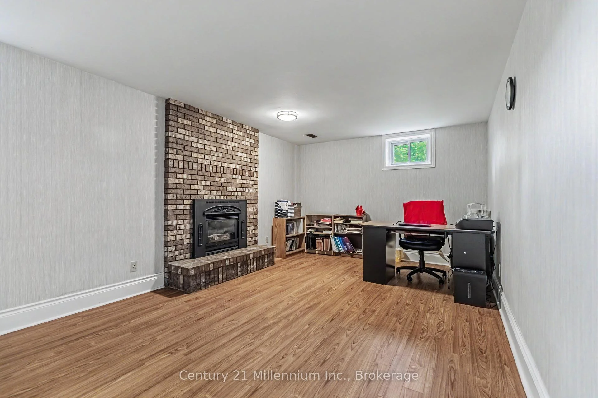 Photo 32 of 103 Cedar Court, Chatsworth — HOMEH