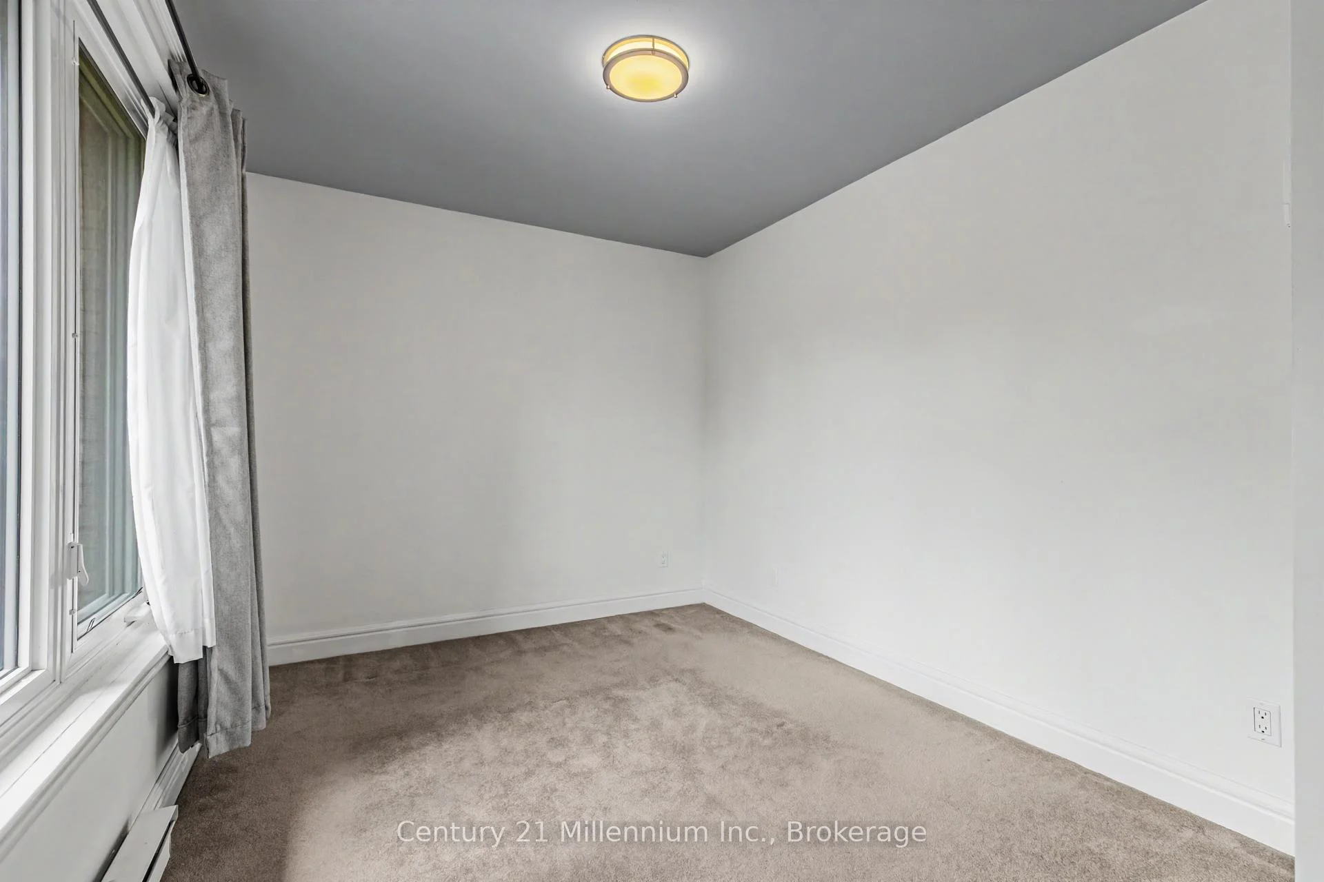 Photo 59 of 103 Cedar Court, Chatsworth — HOMEH