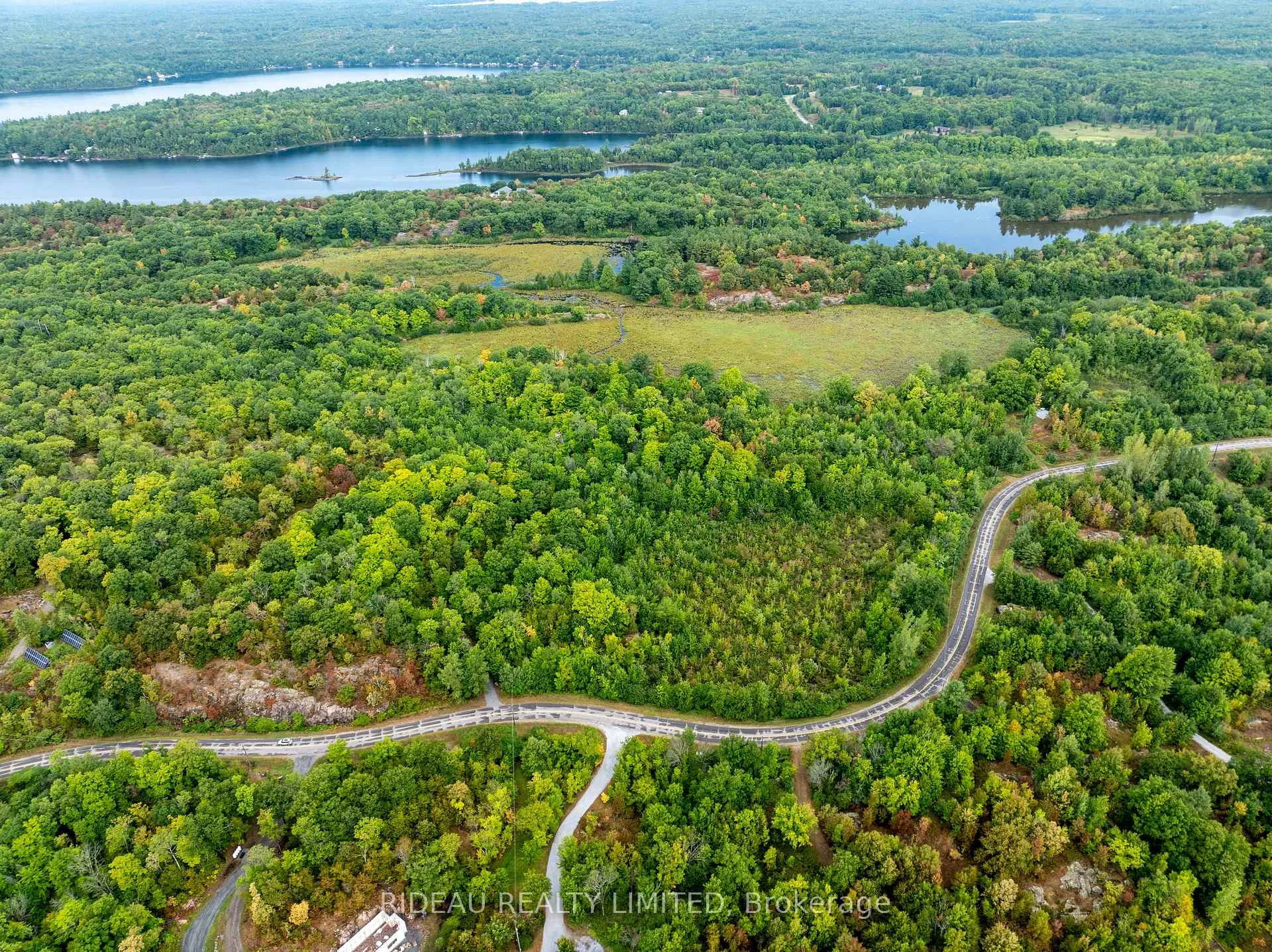 Photo 10 of 534 Oak Bluffs Road, Frontenac, Frontenac South — HOMEH