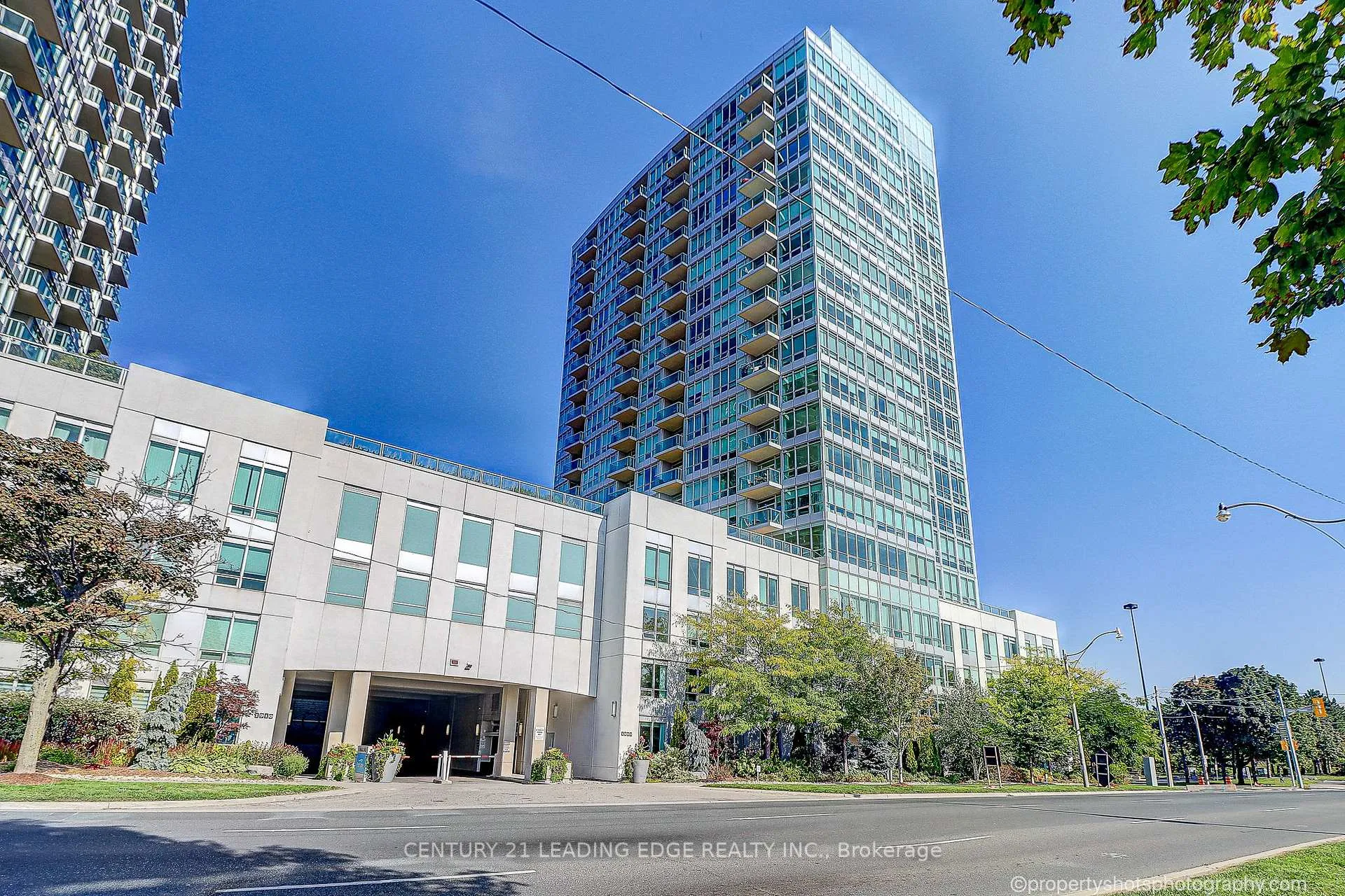 Photo 1 of Unit 303, 1900 Lakeshore Boulevard, Toronto, High Park-Swansea — HOMEH