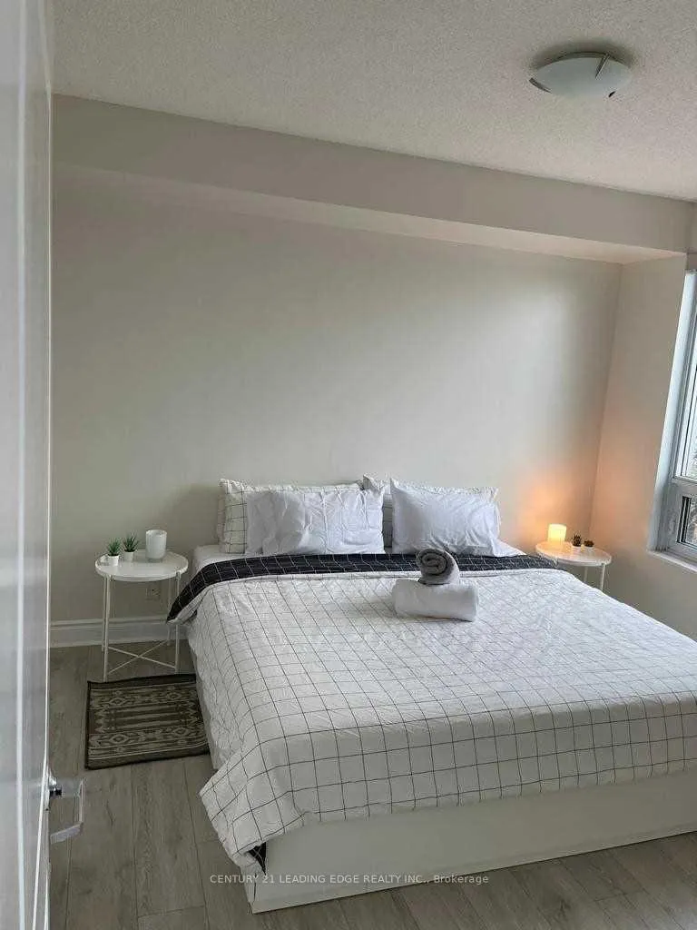 Photo 11 of Unit 303, 1900 Lakeshore Boulevard, Toronto, High Park-Swansea — HOMEH