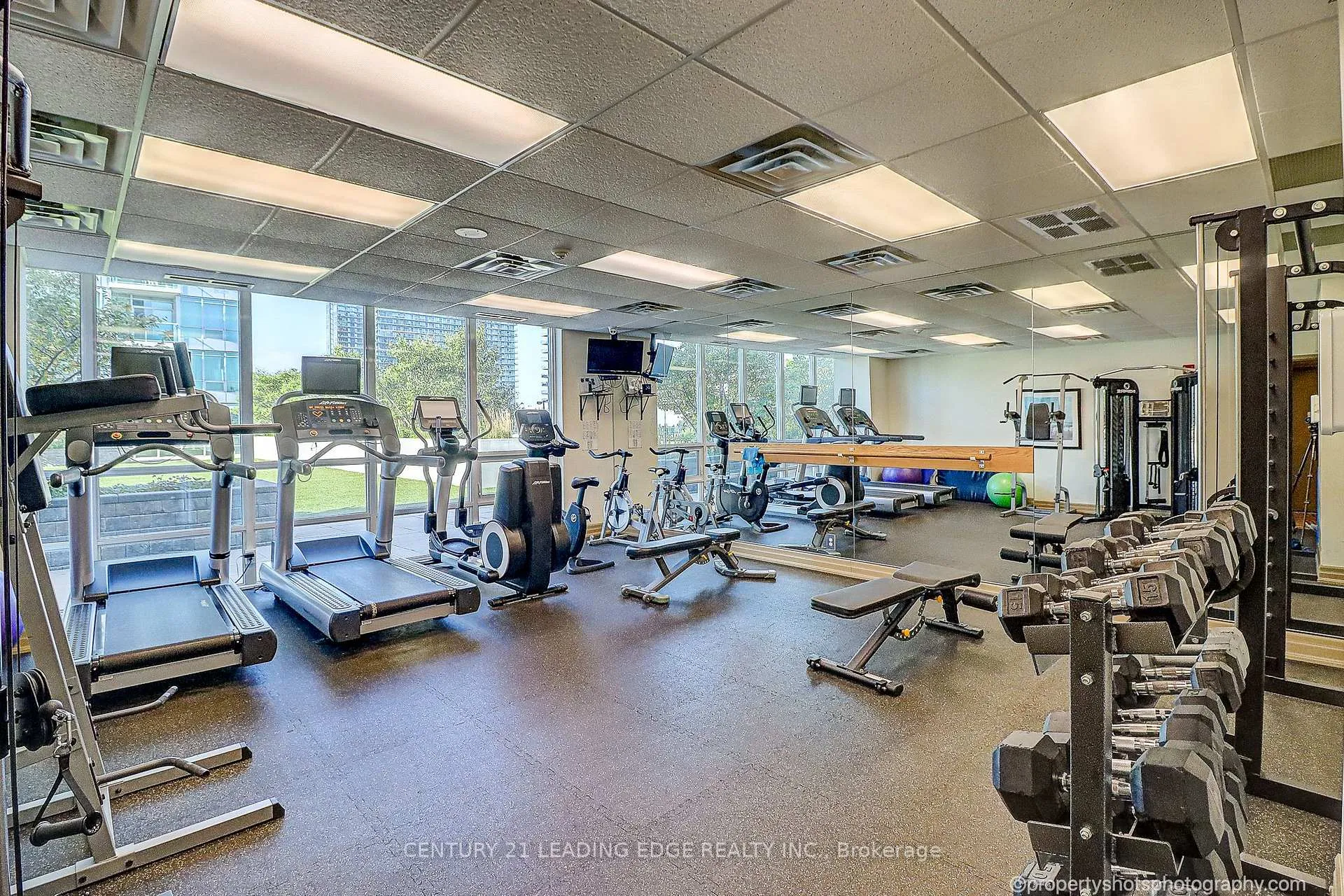 Photo 14 of Unit 303, 1900 Lakeshore Boulevard, Toronto, High Park-Swansea — HOMEH