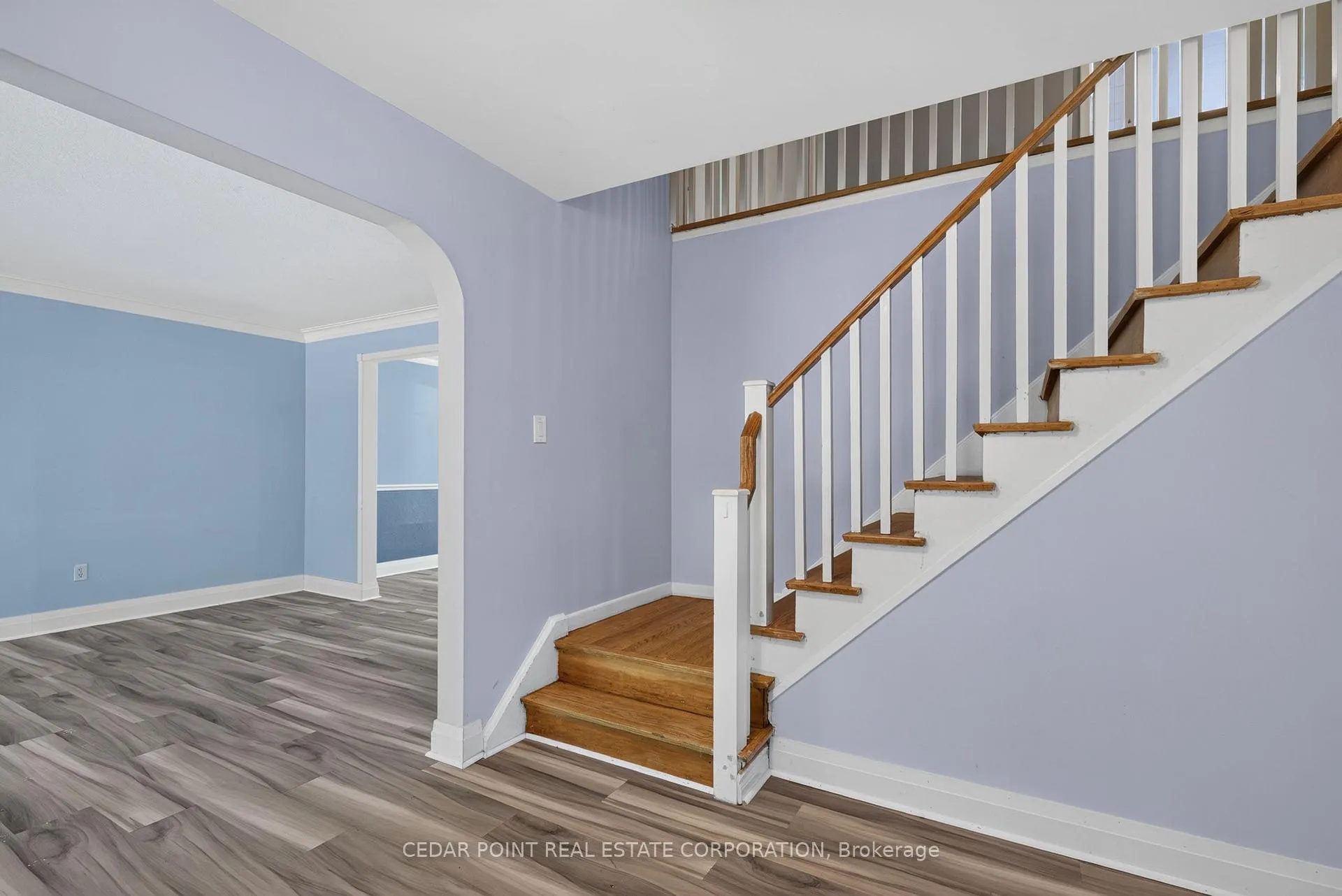 Photo 6 of 1096 Fair Birch Drive, Mississauga, Lorne Park — HOMEH