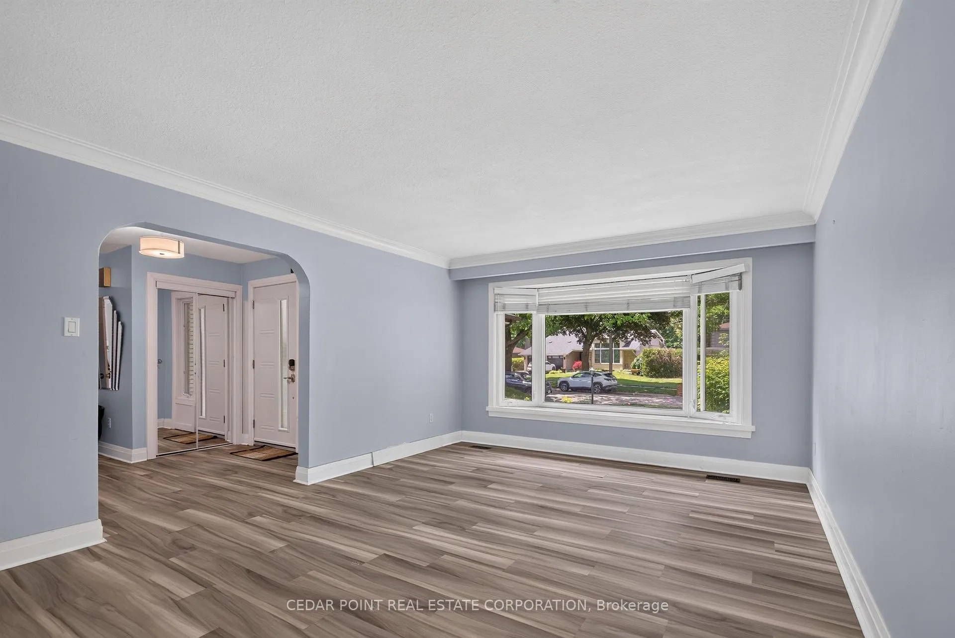 Photo 9 of 1096 Fair Birch Drive, Mississauga, Lorne Park — HOMEH