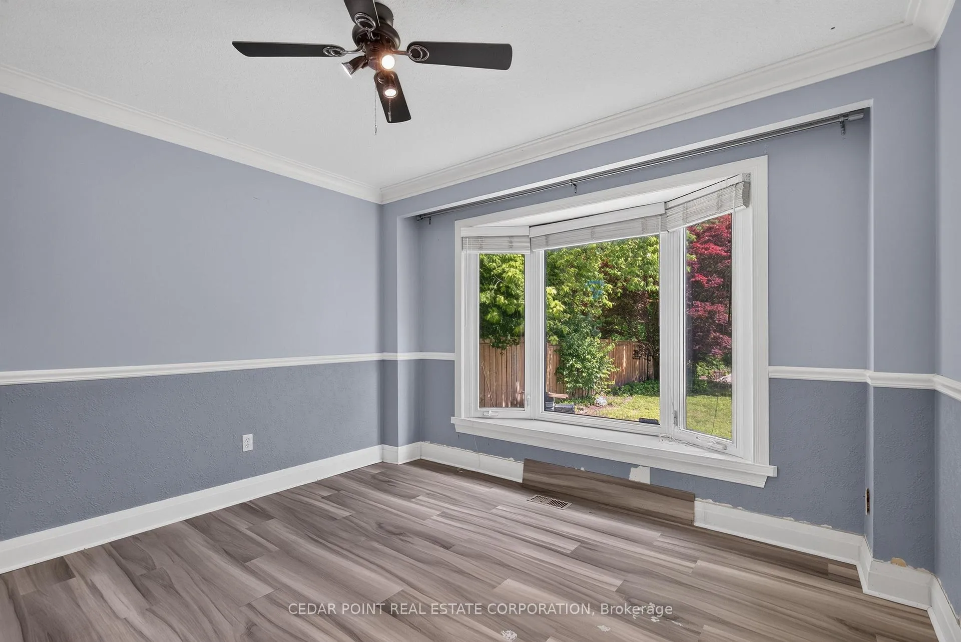 Photo 10 of 1096 Fair Birch Drive, Mississauga, Lorne Park — HOMEH