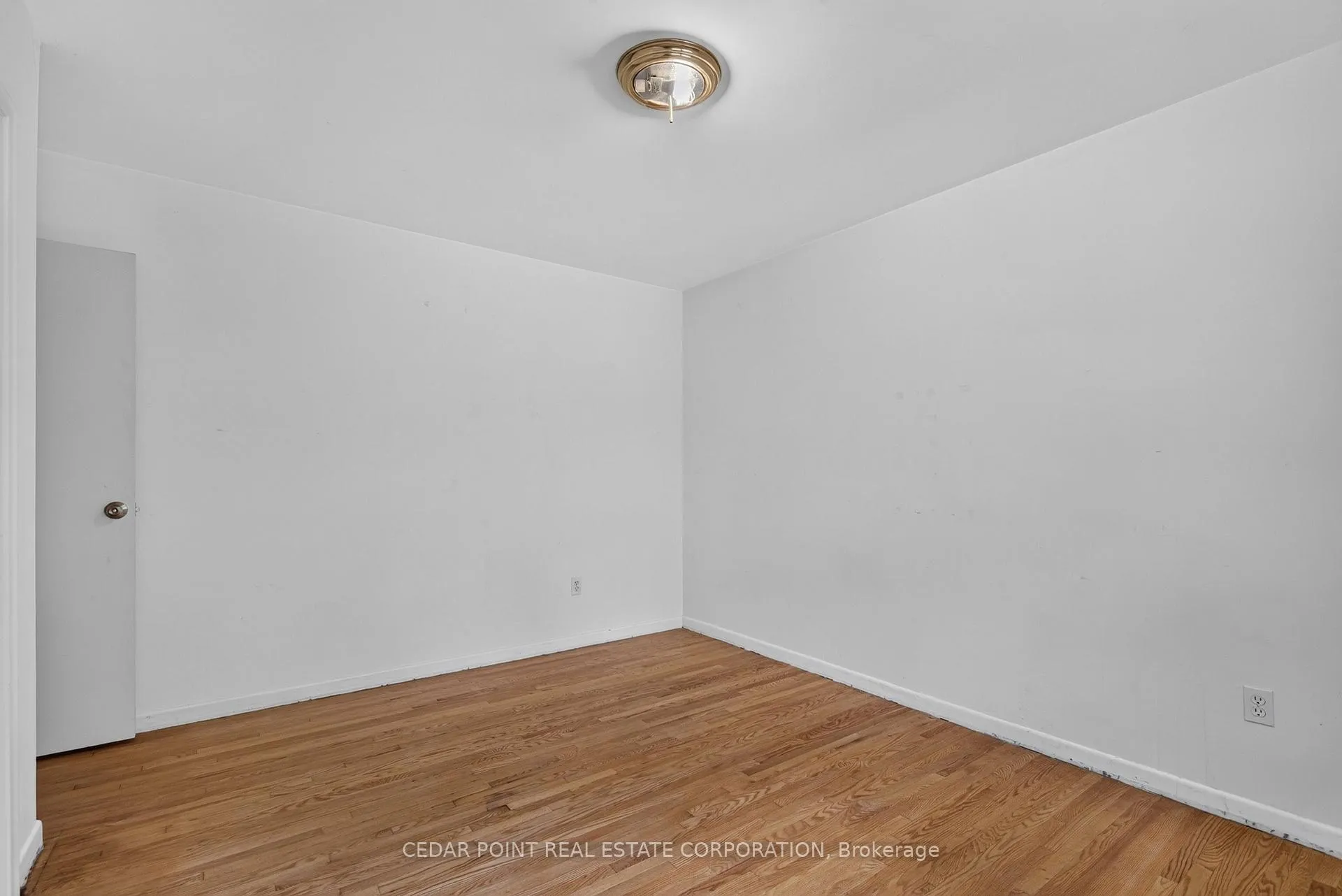Photo 29 of 1096 Fair Birch Drive, Mississauga, Lorne Park — HOMEH