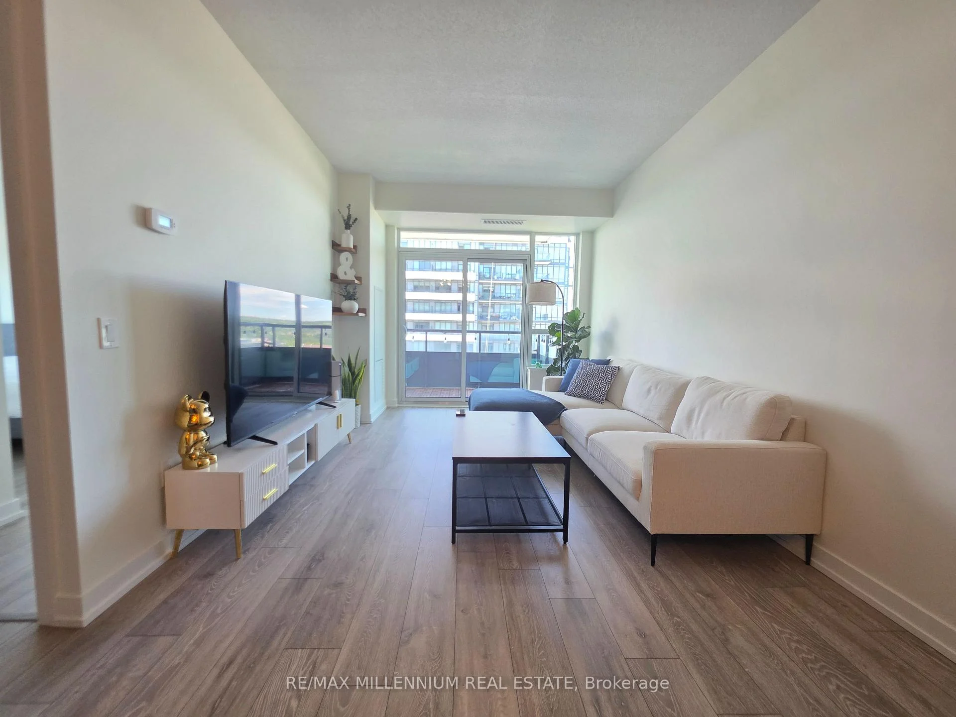 Photo 2 of Unit 2506, 1455 Celebration Drive, Pickering, Bay Ridges — HOMEH
