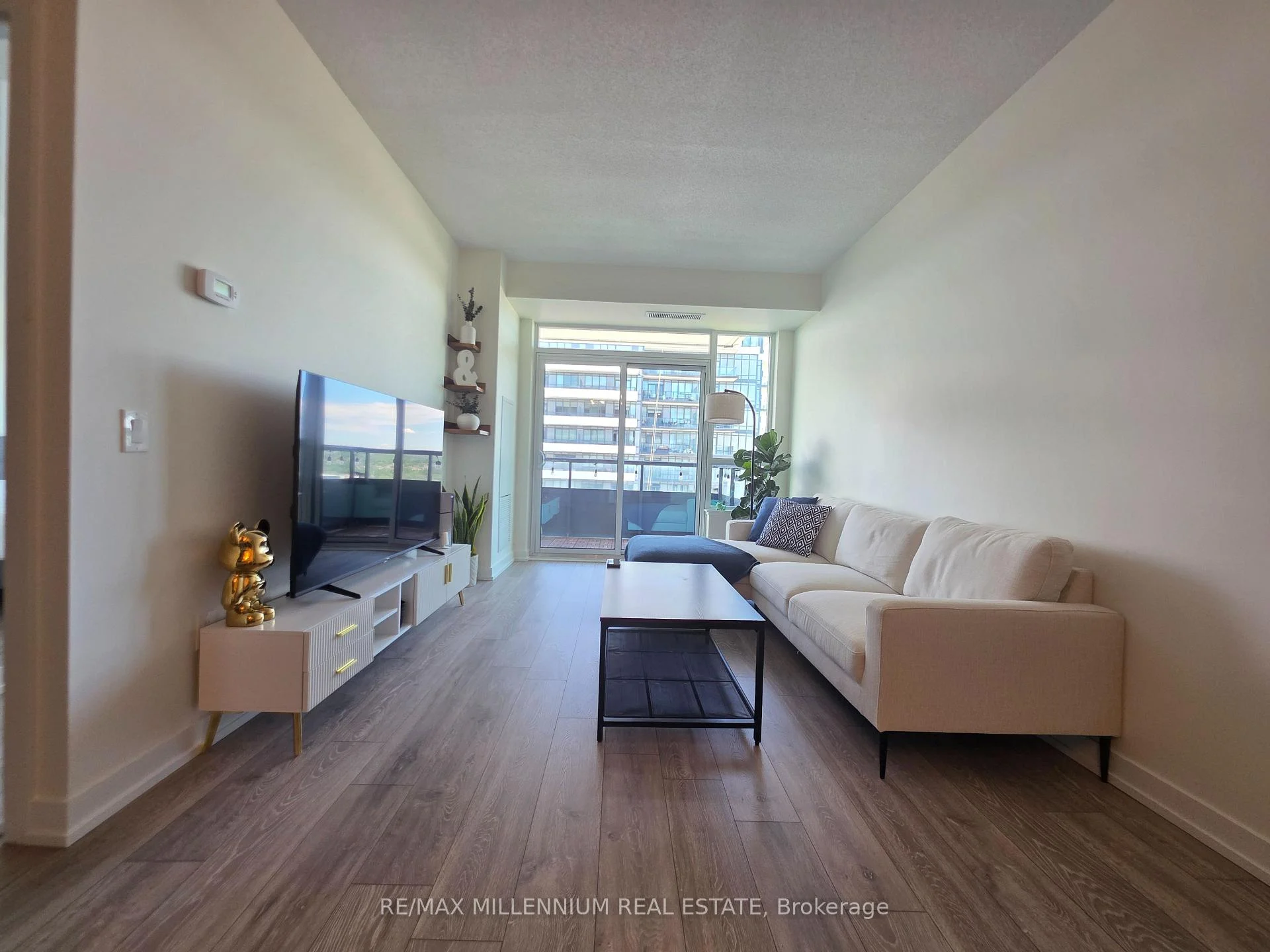 Photo 4 of Unit 2506, 1455 Celebration Drive, Pickering, Bay Ridges — HOMEH