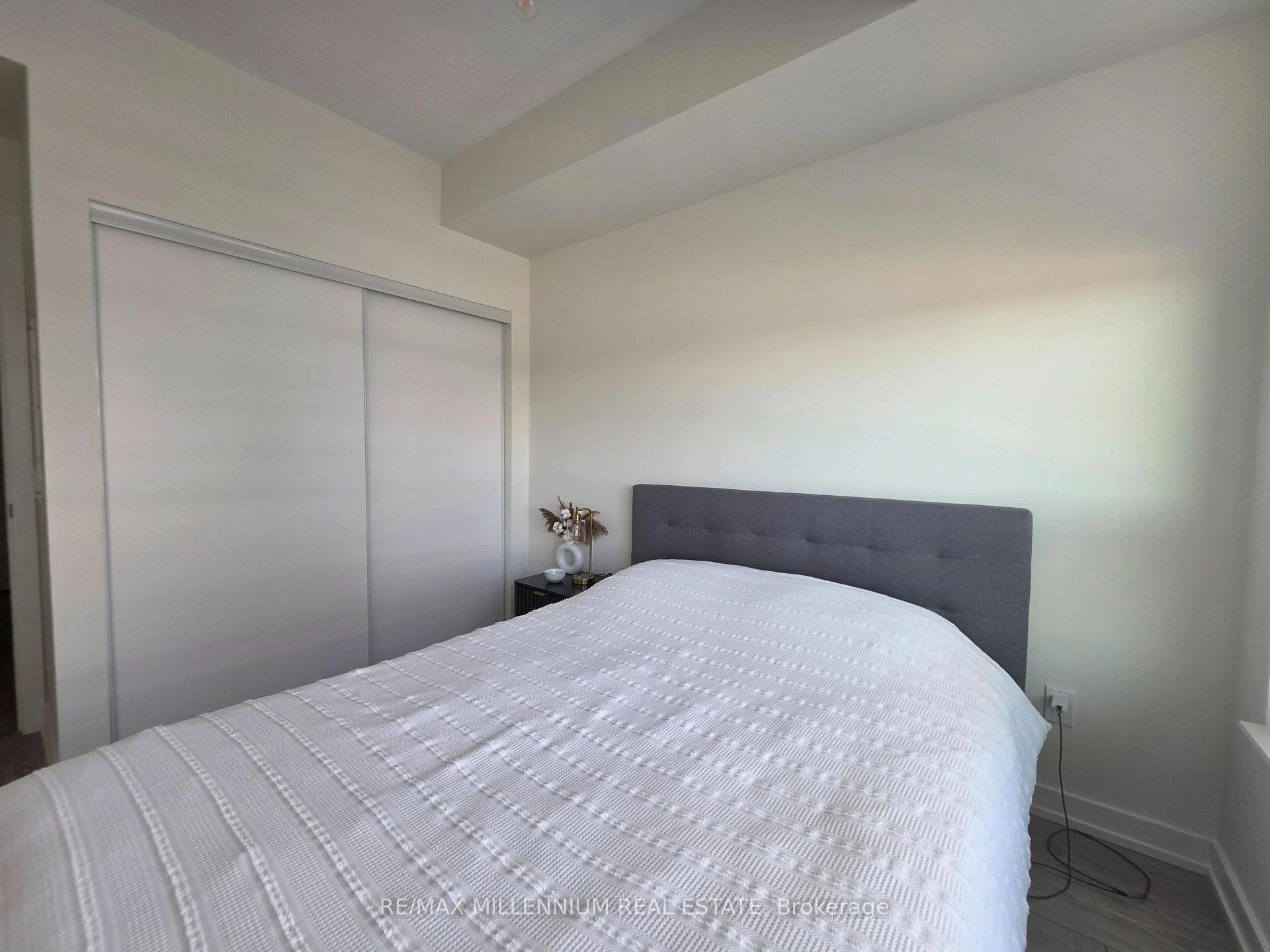 Photo 6 of Unit 2506, 1455 Celebration Drive, Pickering, Bay Ridges — HOMEH