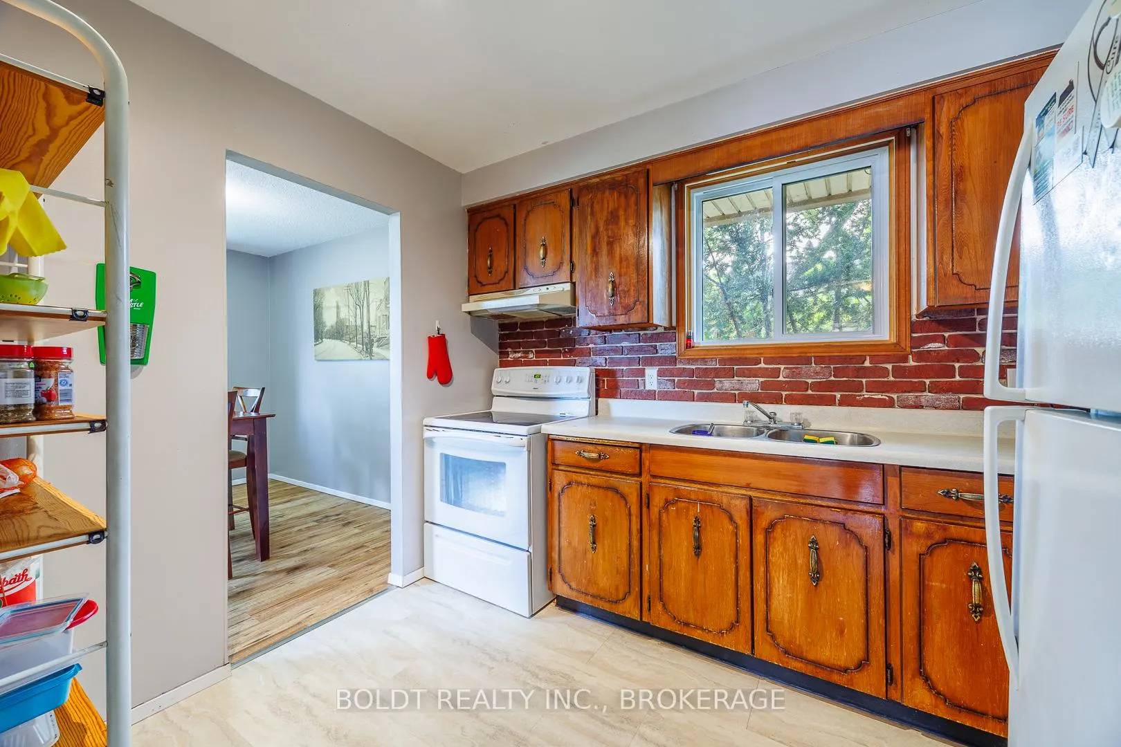 Photo 7 of 29 Tupper Drive, Thorold, Confederation Heights — HOMEH