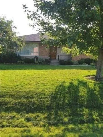 Photo 1 of 216 Wales Crescent, Oakville, Bronte — HOMEH