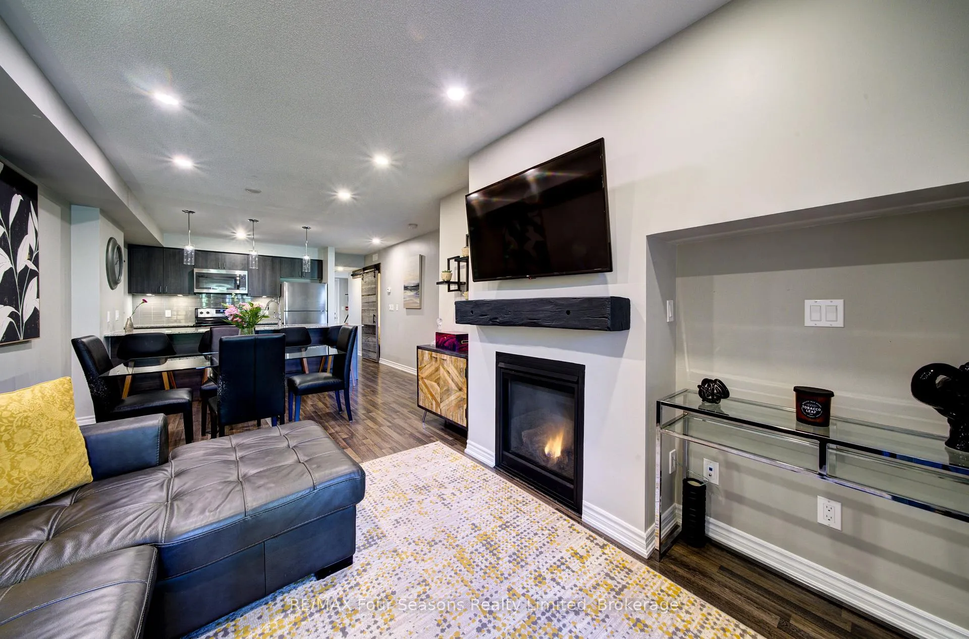 Photo 18 of Unit 104, 5 Anchorage Crescent, Collingwood — HOMEH