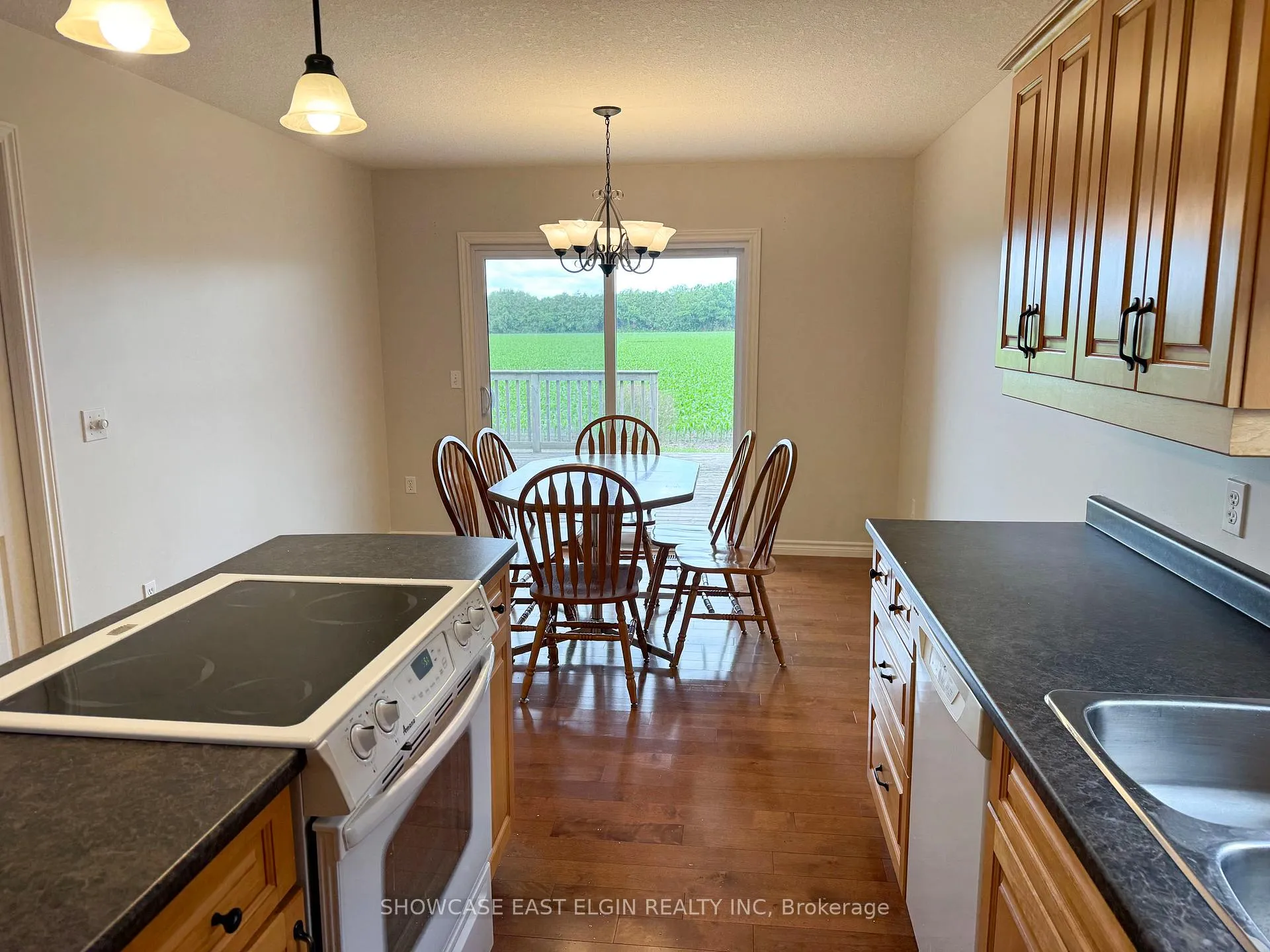Photo 9 of 10 Holland Avenue, Aylmer — HOMEH