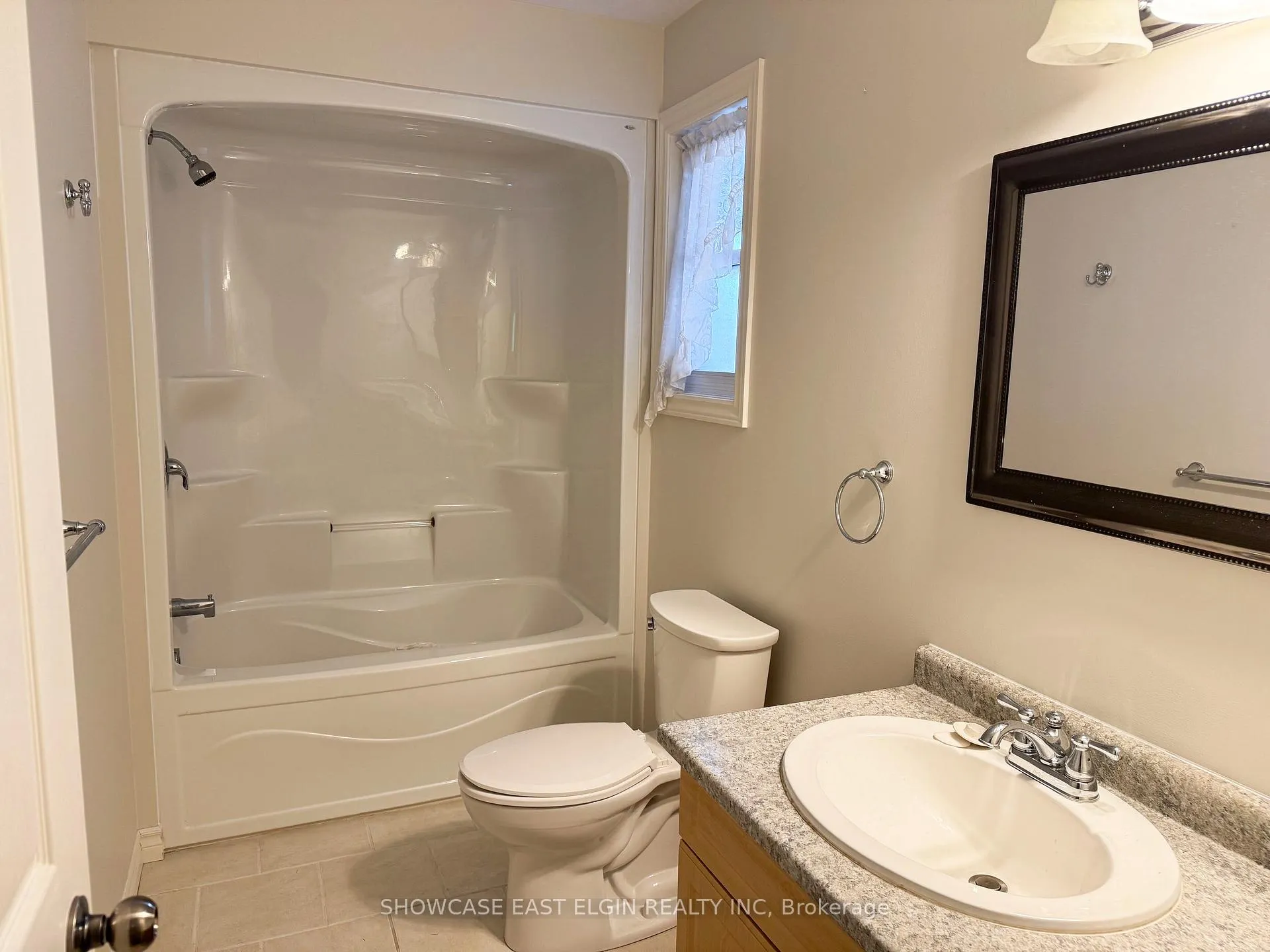 Photo 13 of 10 Holland Avenue, Aylmer — HOMEH
