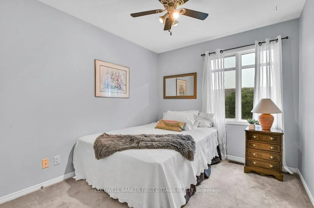 Photo 21 of 131 Hearst Way, Ottawa, Kanata - Katimavik — HOMEH