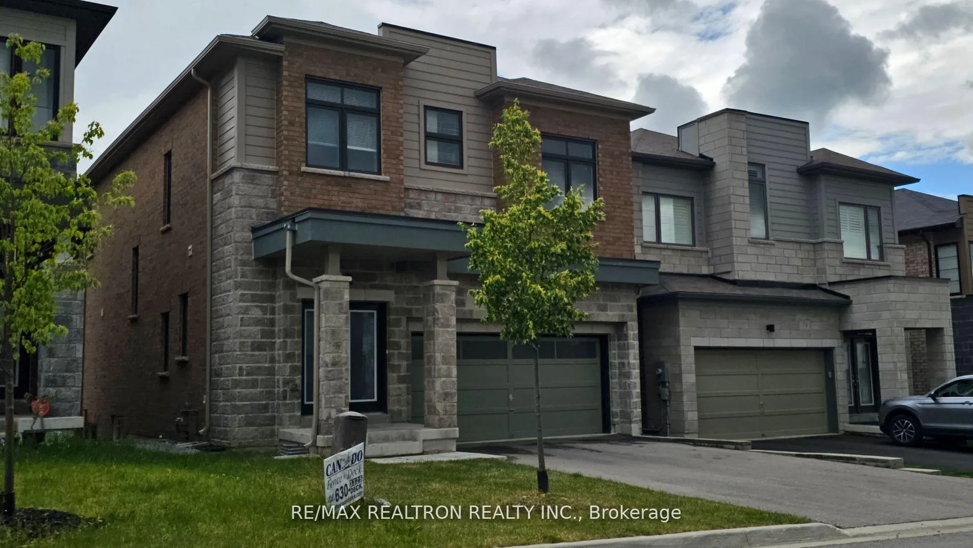 Photo 1 of 75 Tango Crescent, Newmarket, Woodland Hill — HOMEH