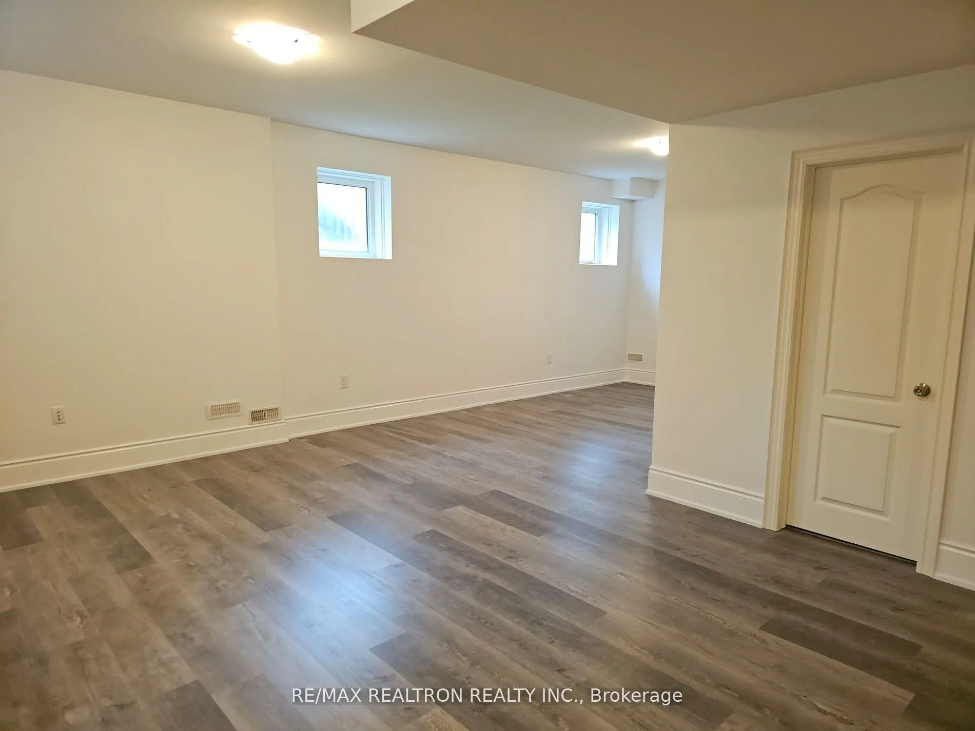 Photo 12 of 75 Tango Crescent, Newmarket, Woodland Hill — HOMEH
