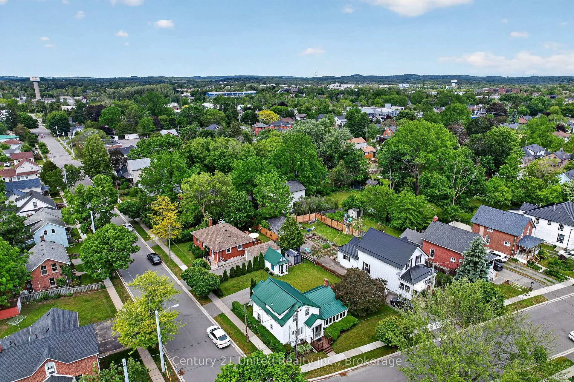 Photo 4 of 190 Blake Street, Cobourg — HOMEH