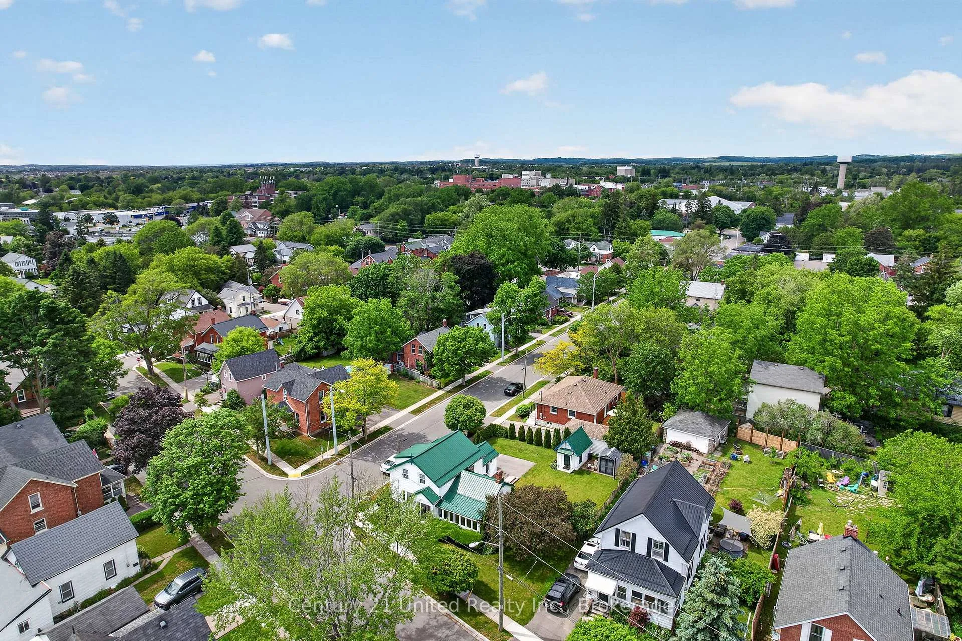 Photo 5 of 190 Blake Street, Cobourg — HOMEH