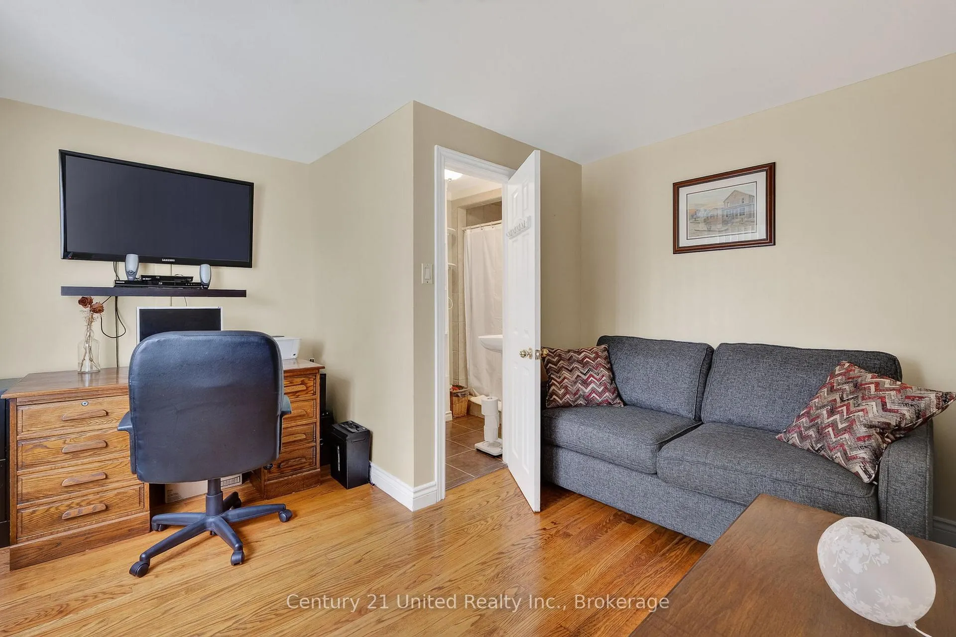 Photo 8 of 190 Blake Street, Cobourg — HOMEH