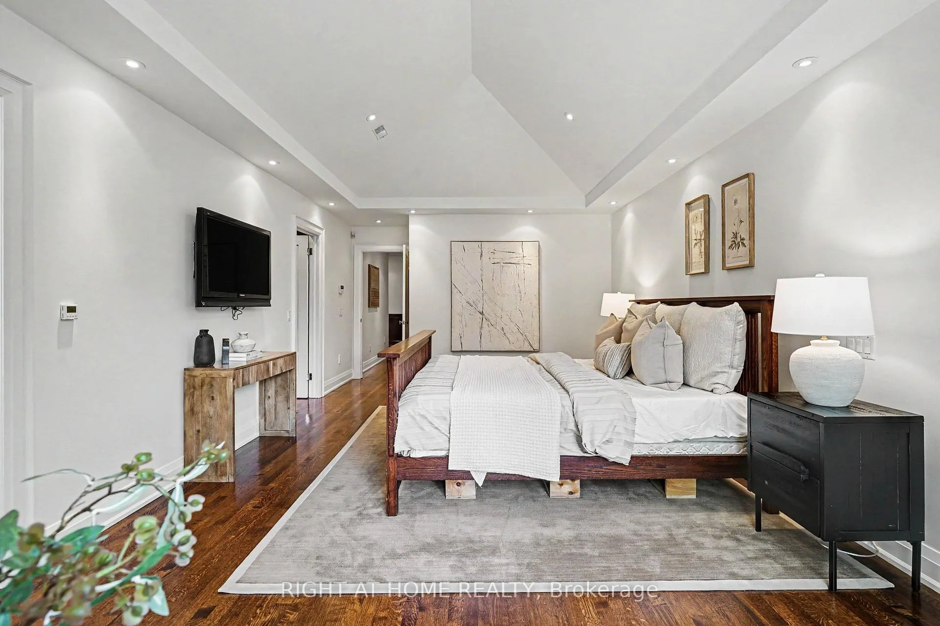 Photo 20 of 504 Roselawn Avenue, Toronto, Lawrence Park South — HOMEH