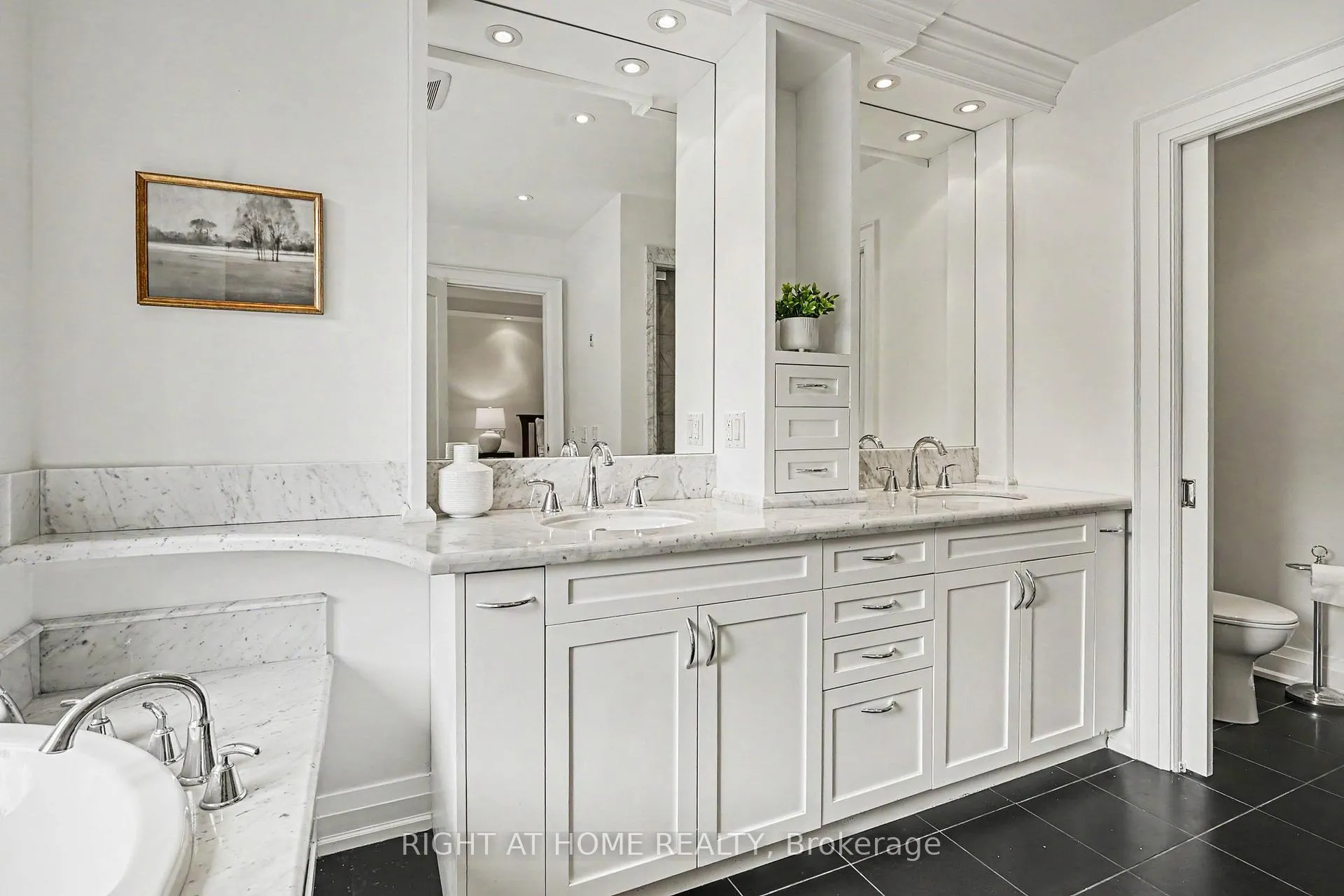 Photo 23 of 504 Roselawn Avenue, Toronto, Lawrence Park South — HOMEH