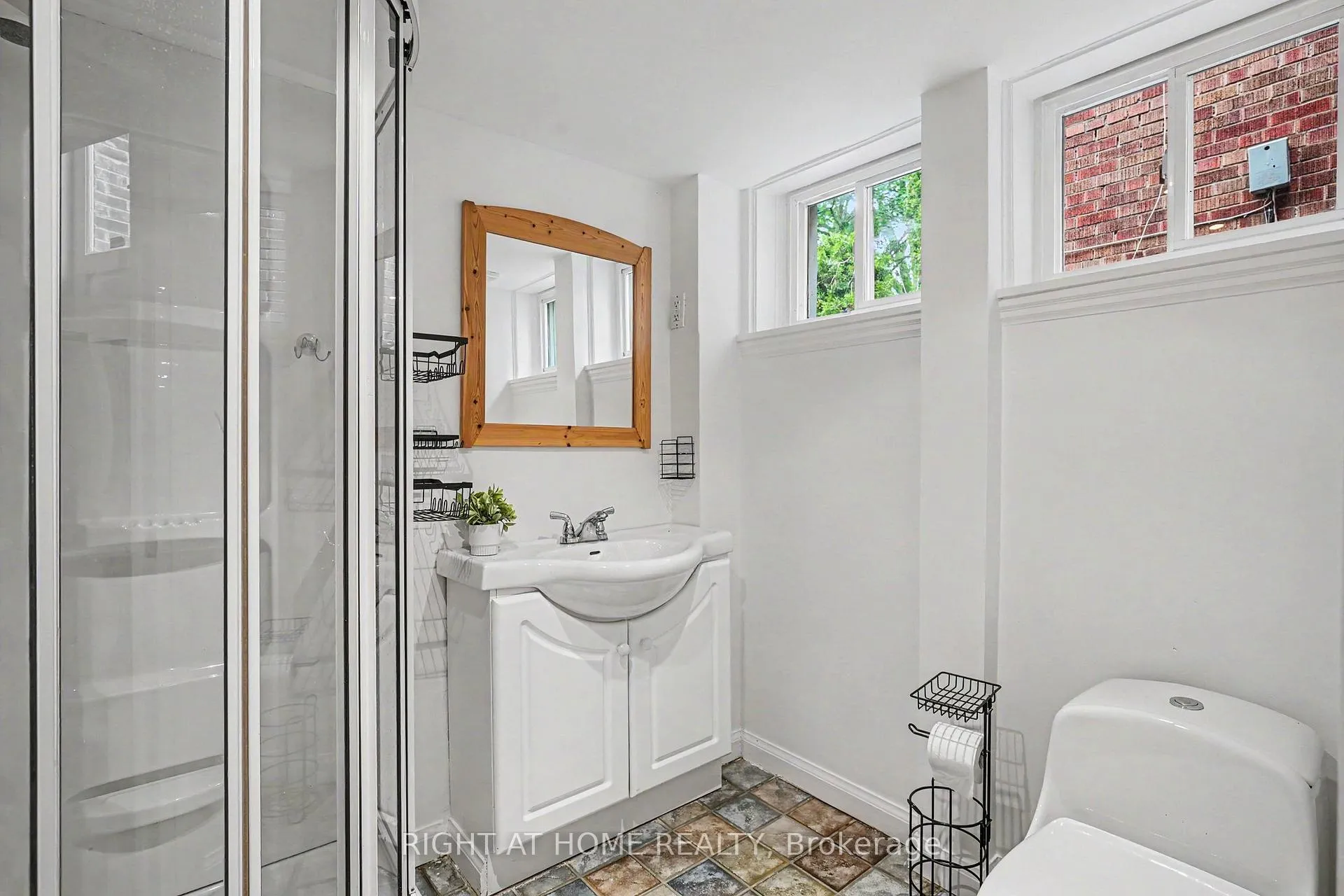 Photo 38 of 504 Roselawn Avenue, Toronto, Lawrence Park South — HOMEH