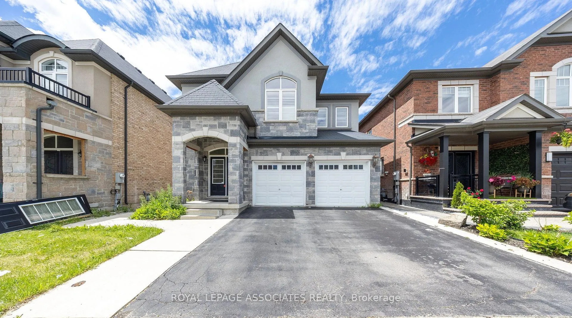 Photo 1 of 80 Thornbush Boulevard, Brampton, Northwest Brampton — HOMEH