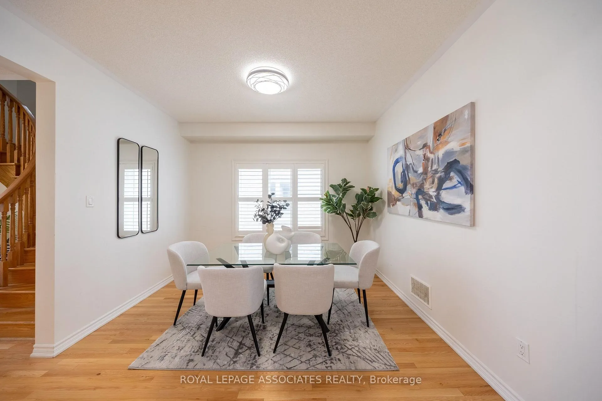 Photo 8 of 80 Thornbush Boulevard, Brampton, Northwest Brampton — HOMEH