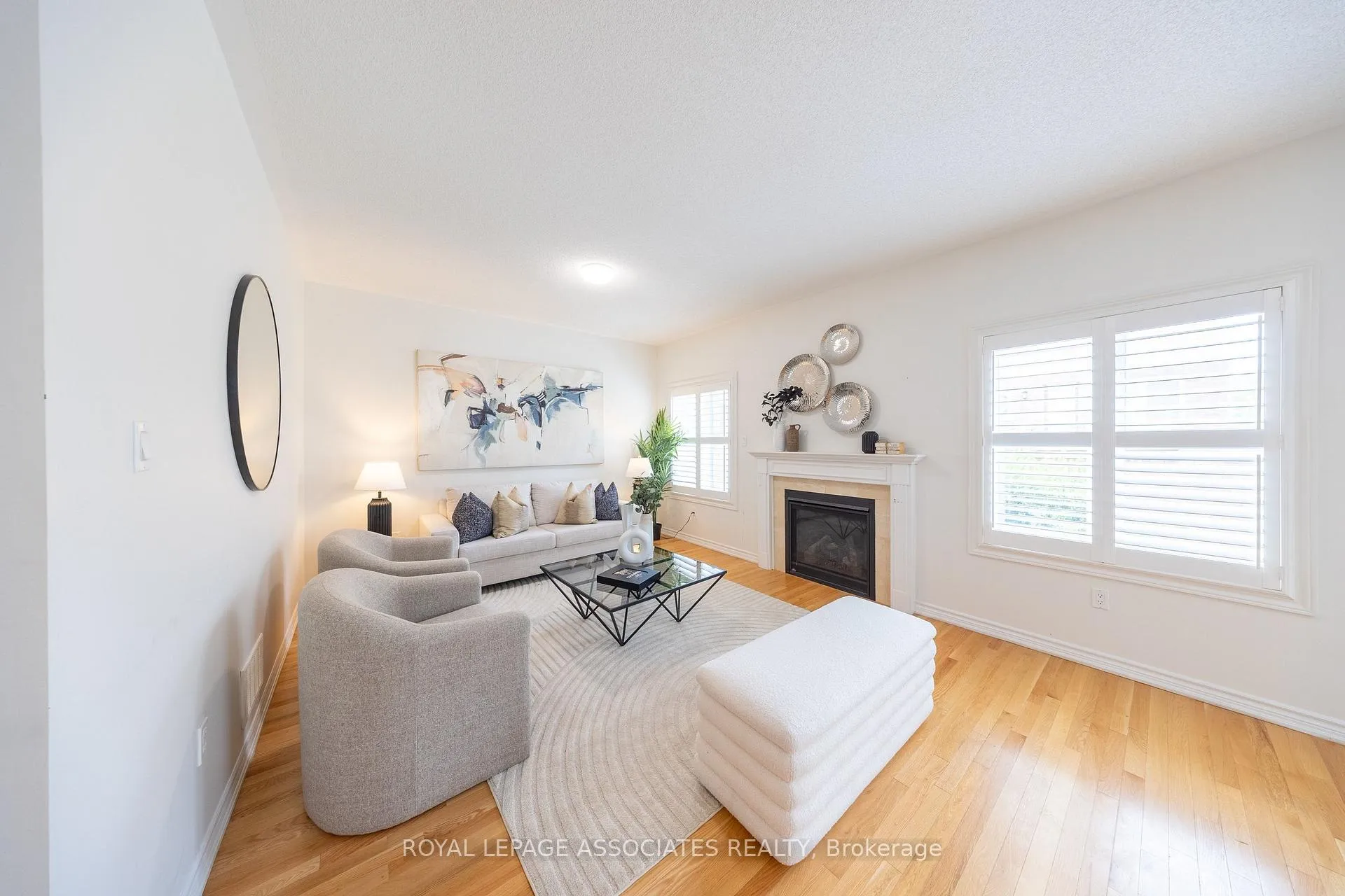 Photo 10 of 80 Thornbush Boulevard, Brampton, Northwest Brampton — HOMEH