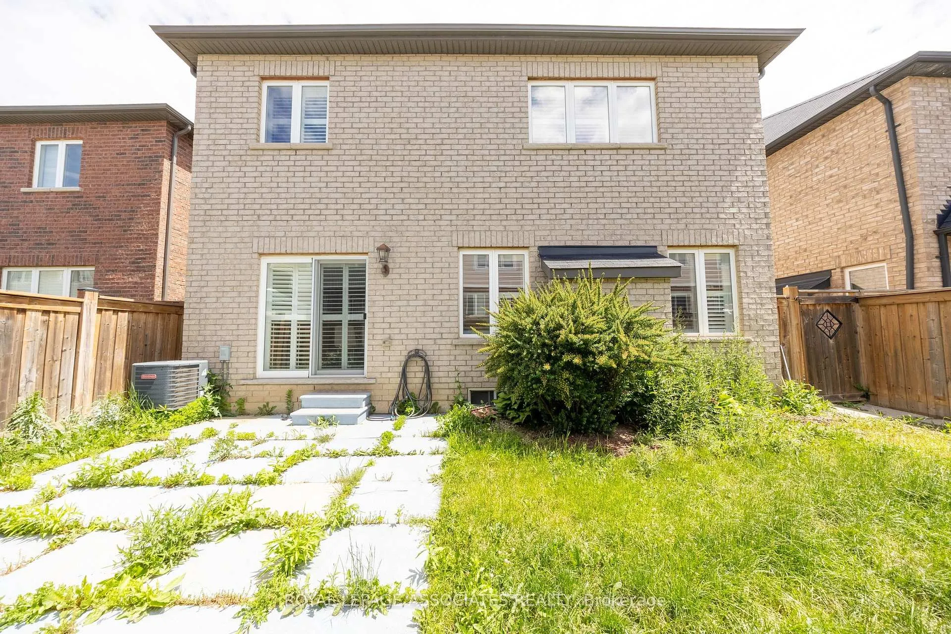 Photo 46 of 80 Thornbush Boulevard, Brampton, Northwest Brampton — HOMEH