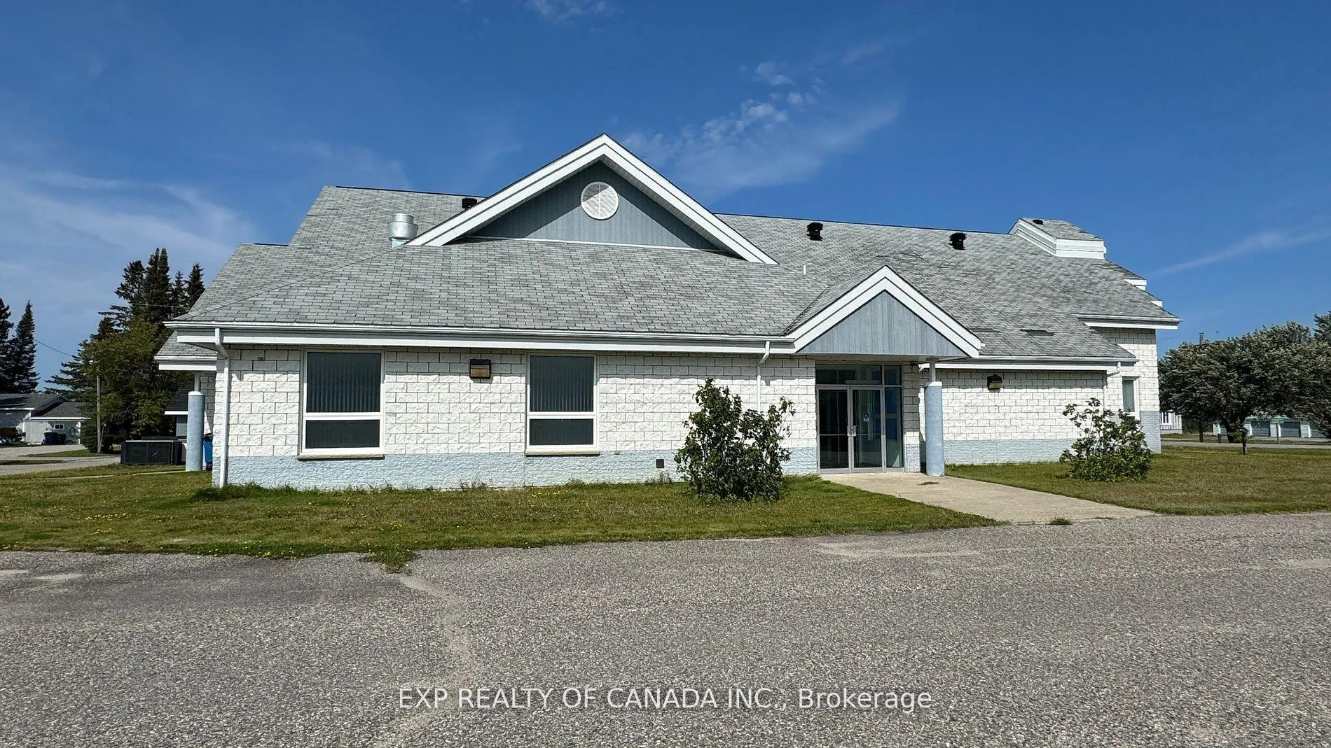 Photo 11 of 2323 Genier Road, Cochrane — HOMEH