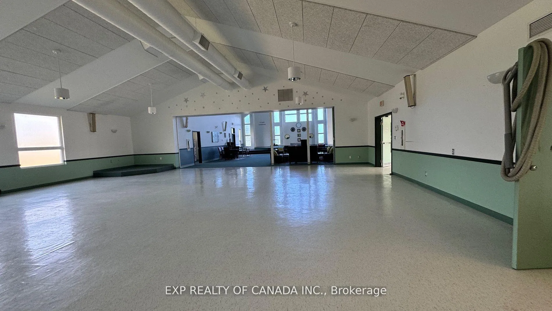 Photo 18 of 2323 Genier Road, Cochrane — HOMEH