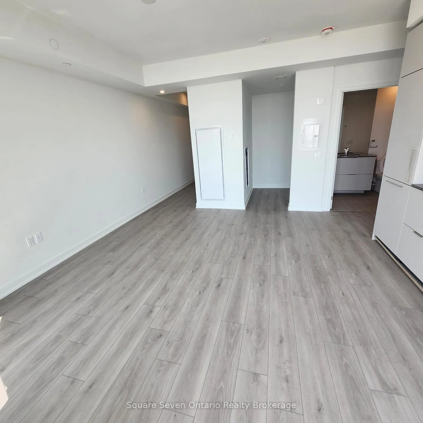 Photo 7 of Unit 3002, 1 Fairview Road, Mississauga, Mississauga Valleys — HOMEH