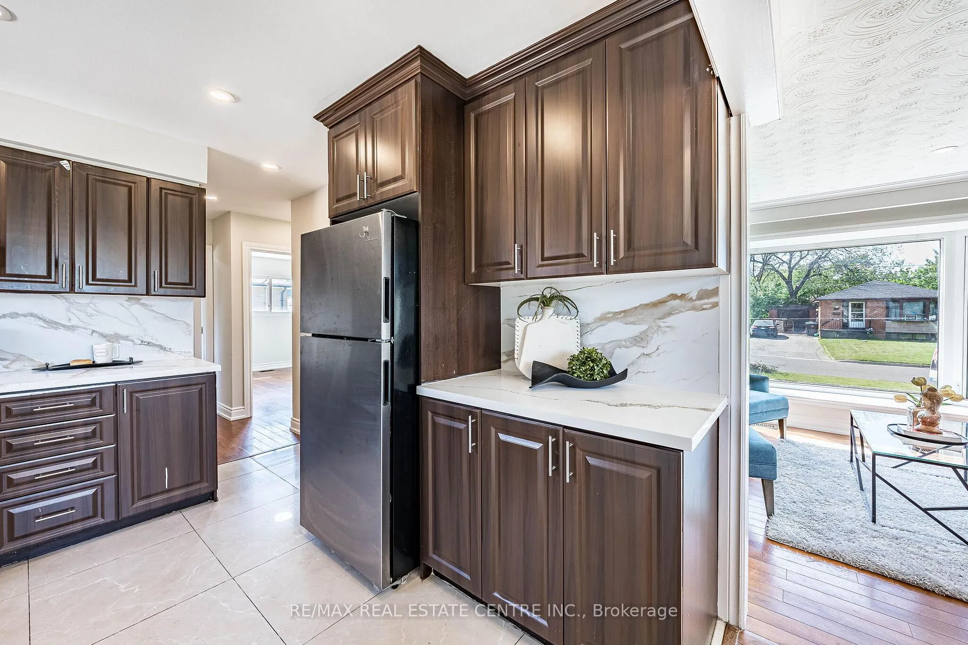 Photo 17 of Unit (Main Floor), 2 Milner Road, Brampton, Brampton East — HOMEH