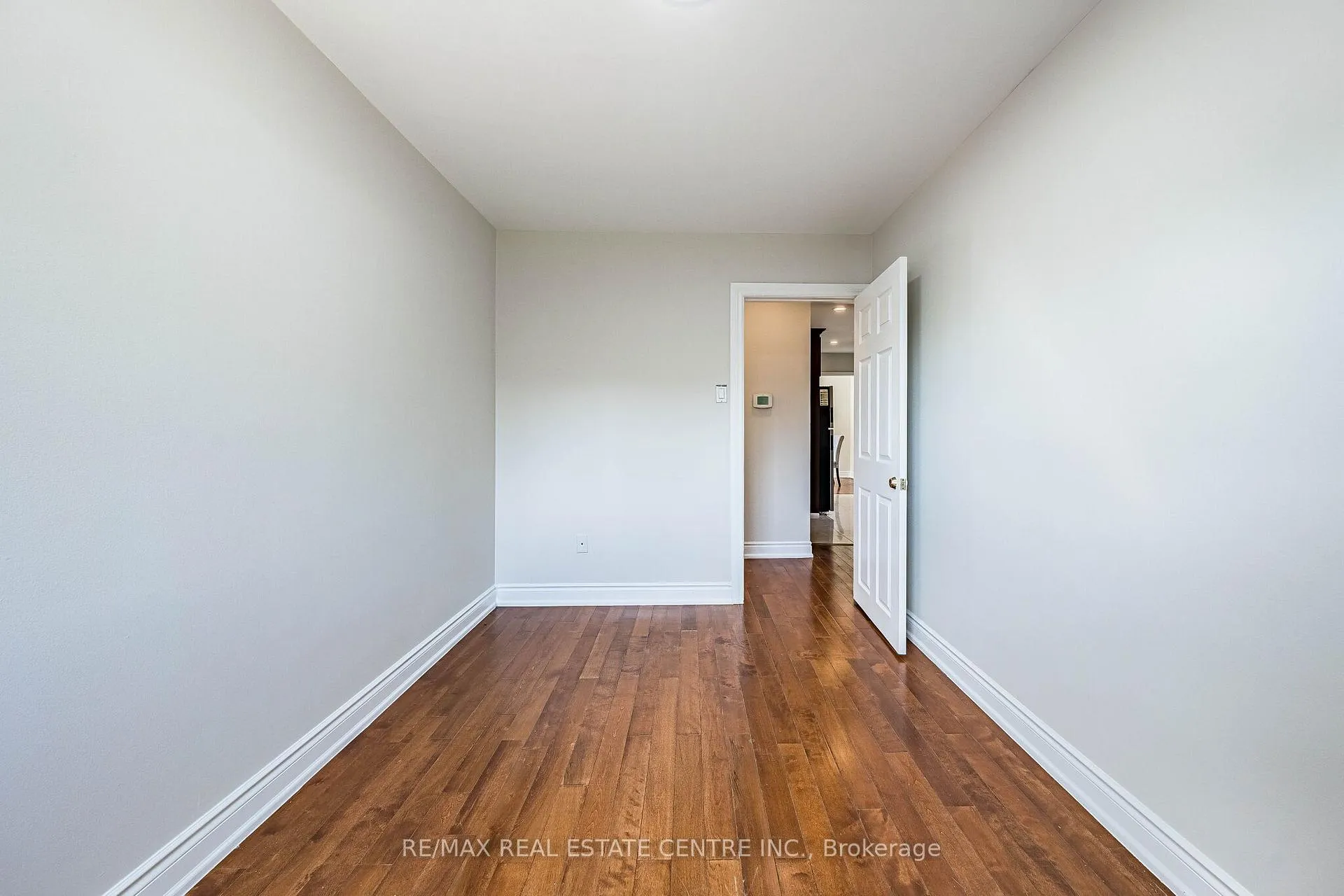 Photo 26 of Unit (Main Floor), 2 Milner Road, Brampton, Brampton East — HOMEH